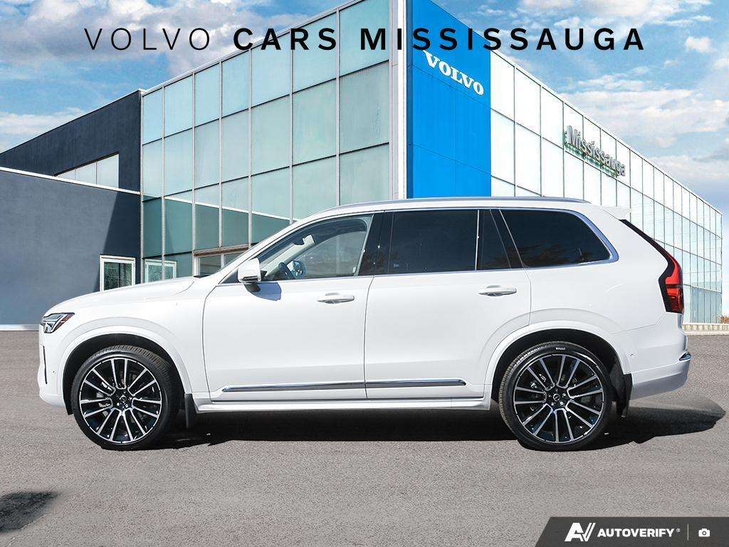 2026 Volvo XC90 B6 AWD Plus Bright Theme 7-Seater alt 3