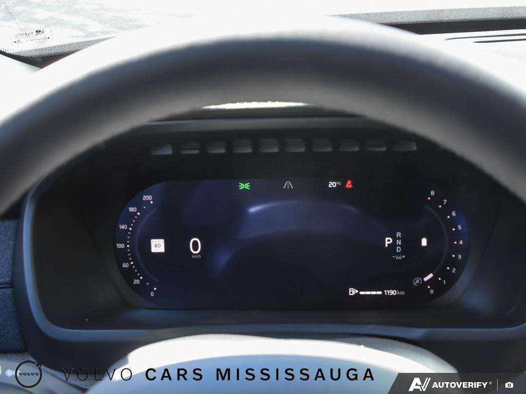 2026 Volvo XC90 B6 AWD Plus Bright Theme 7-Seater thumb 15