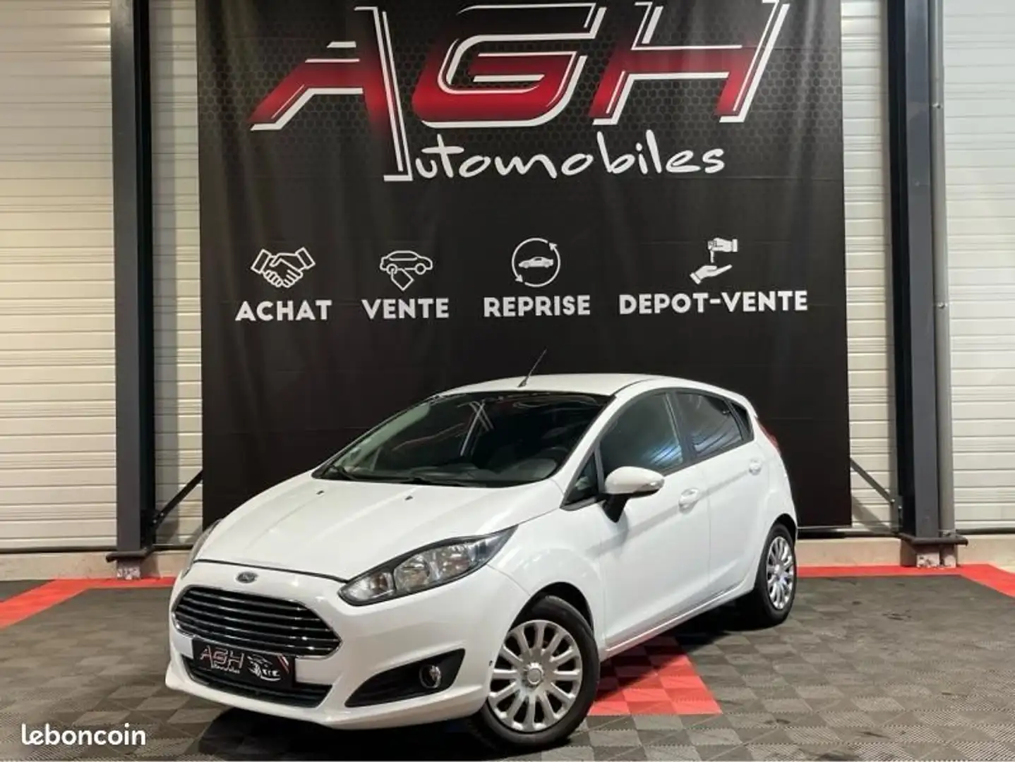 Ford Fiesta 1.5 TDCi 75ch FAP Trend 5p MY2014 Blanc - 1