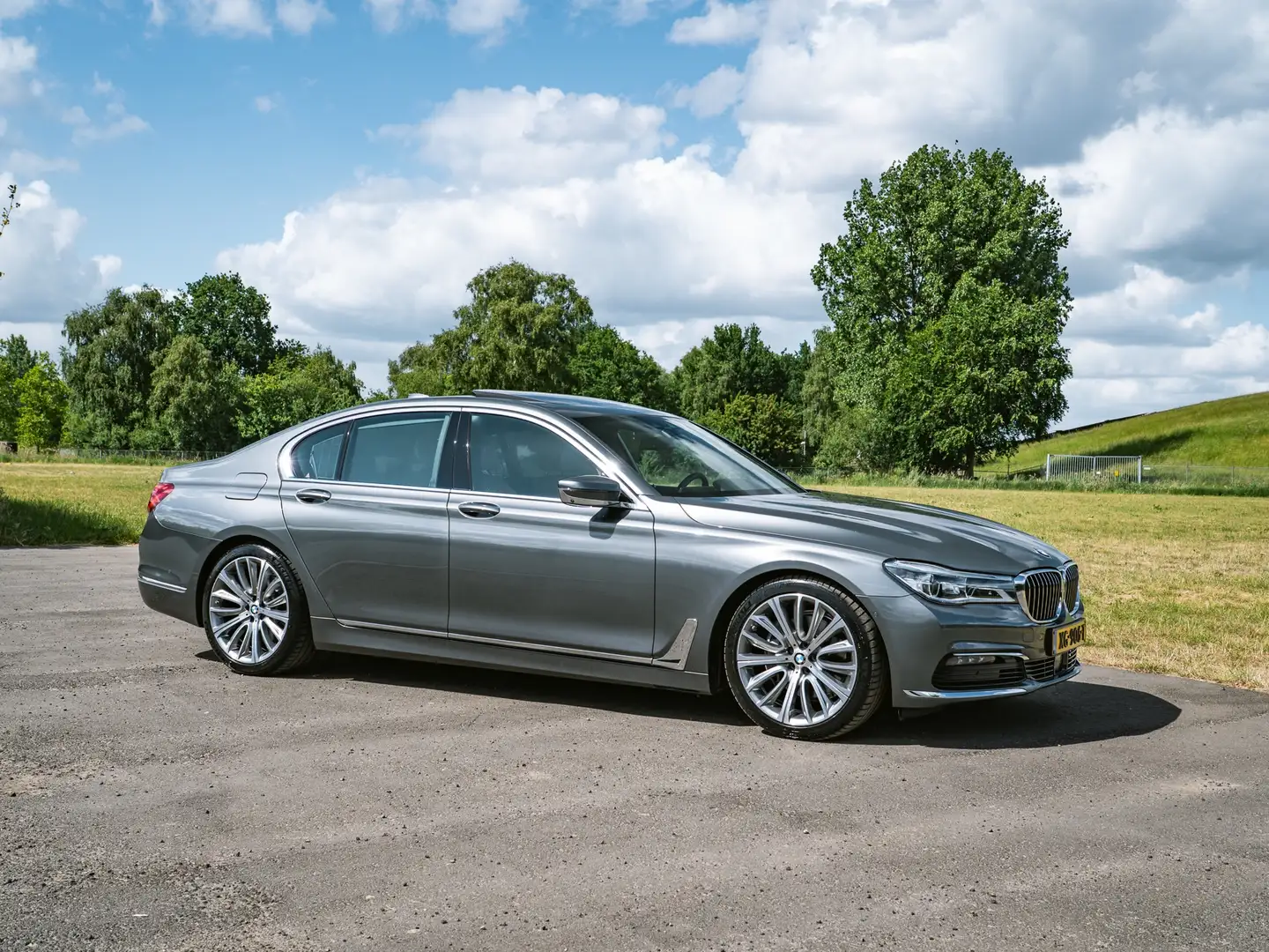 BMW 740 740 High Executive - full option Grijs - 1
