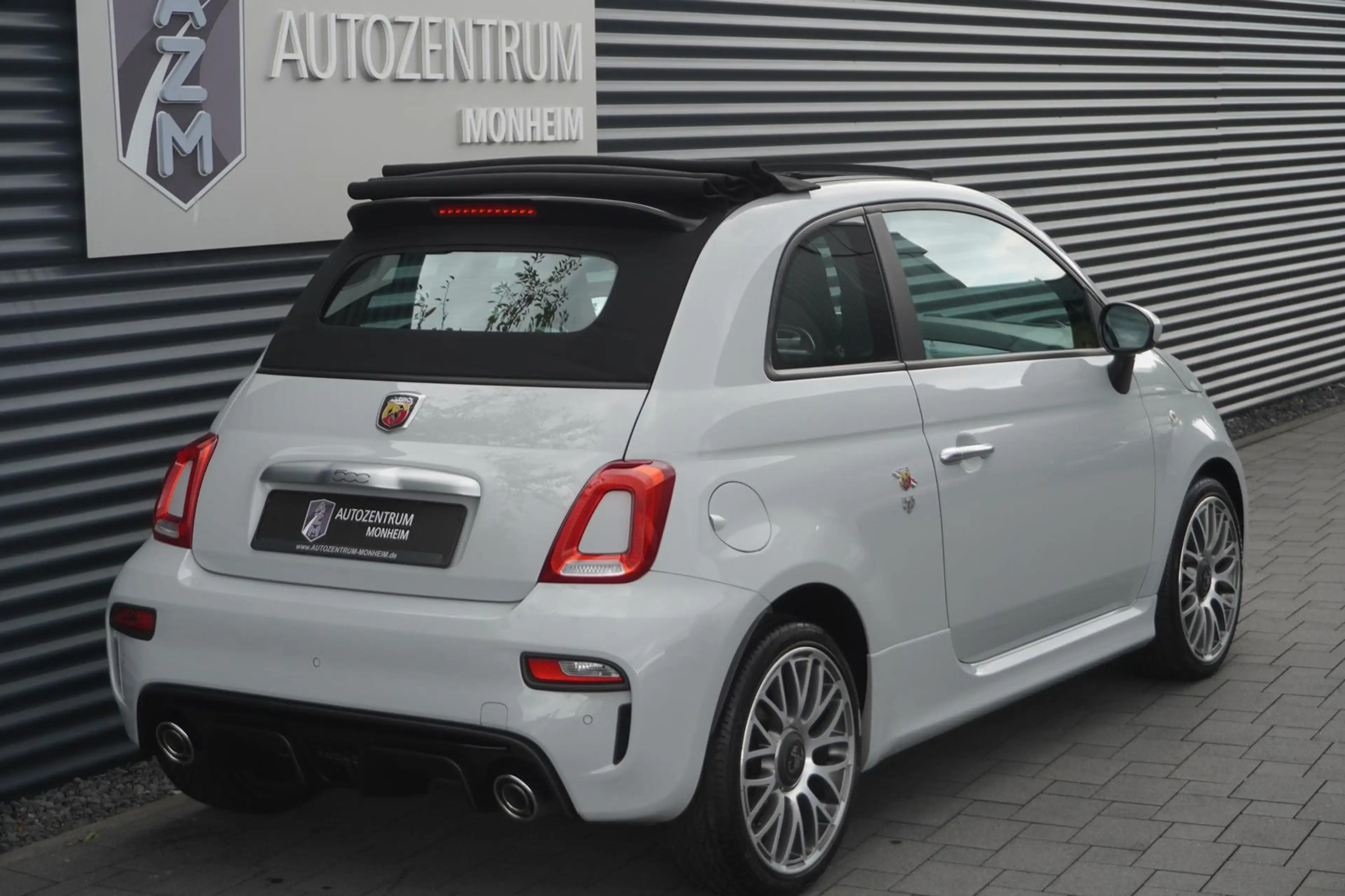 Abarth 595 CABRIO|CORSA|EINPARKHILFE|SPORTSITZE|APPLE — photo 9