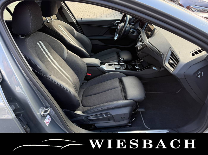 BMW 118 1er 118i Aut. Sport Line Black Paket LED WIRELESS — photo 7