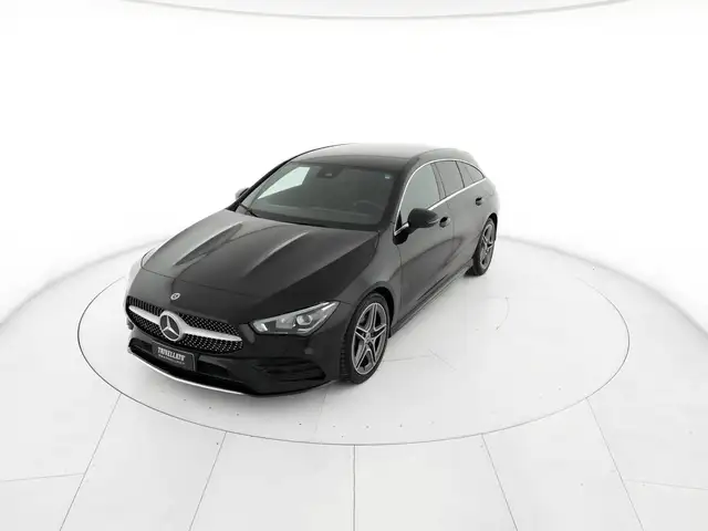 Mercedes-Benz CLA 180 shooting brake 180 d premium auto