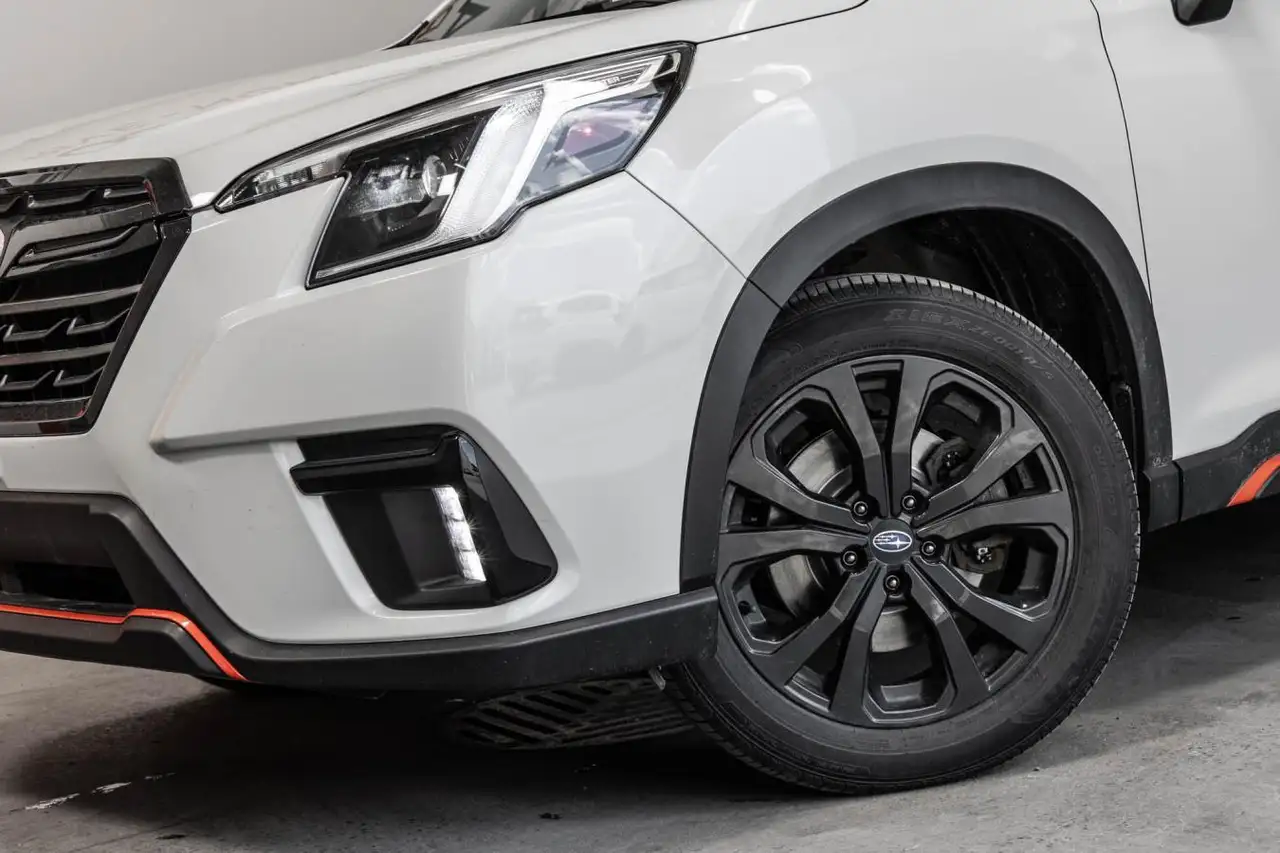 Subaru Forester снимка Subaru Forester