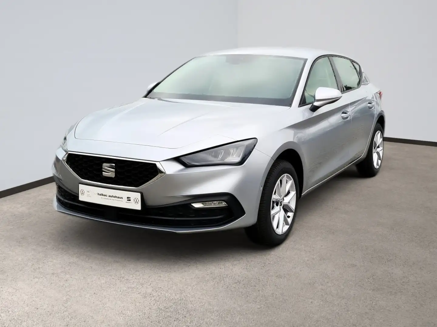 SEAT Leon 1.0 TSI Style+NAVI+LED+SHZ+PDC+VIRTUALCOCKPIT Zilver - 2