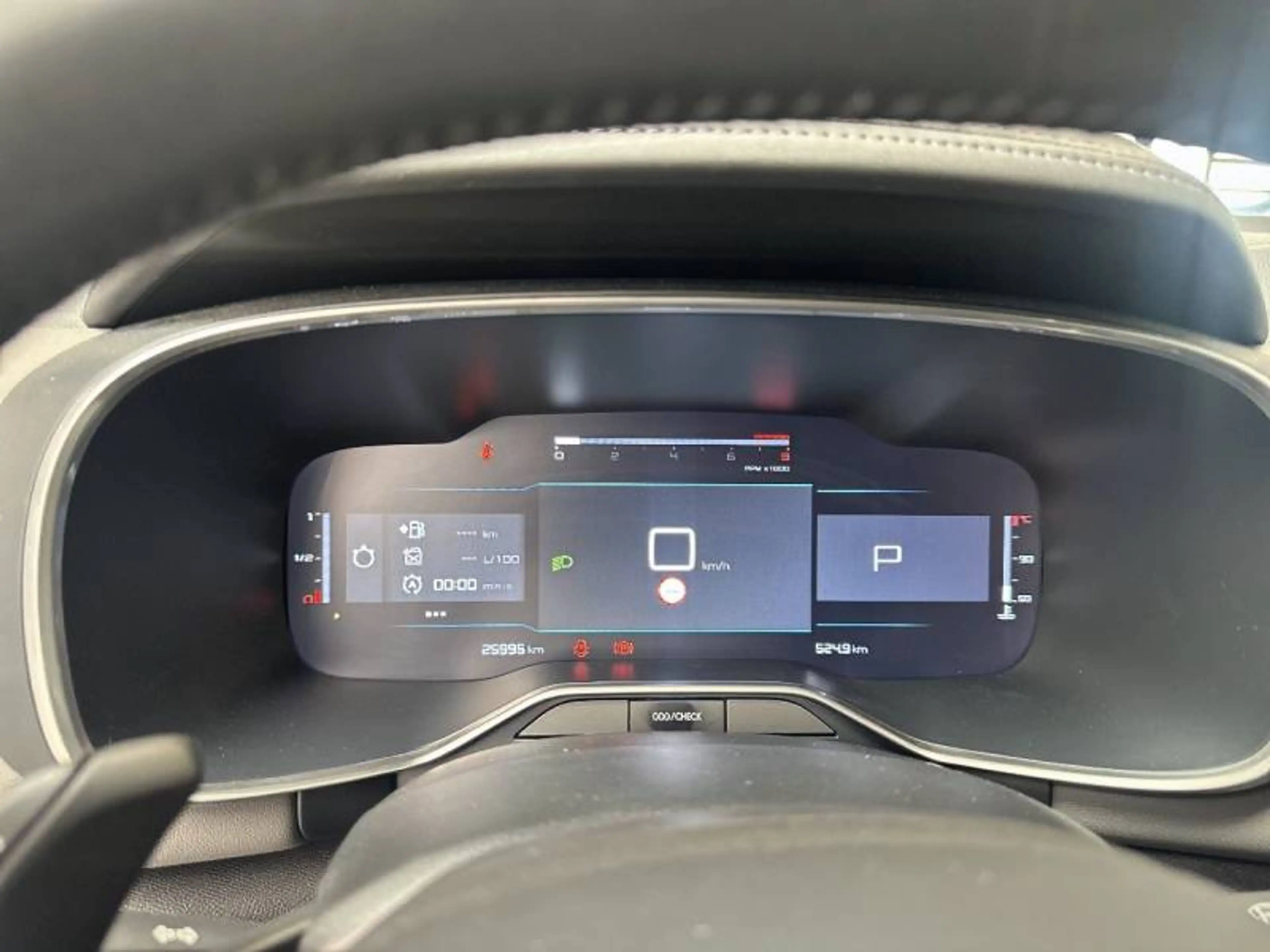 Citroen C5 Aircross 1 1.2 PureTech 130 S&S EAT8 Shine — photo 13