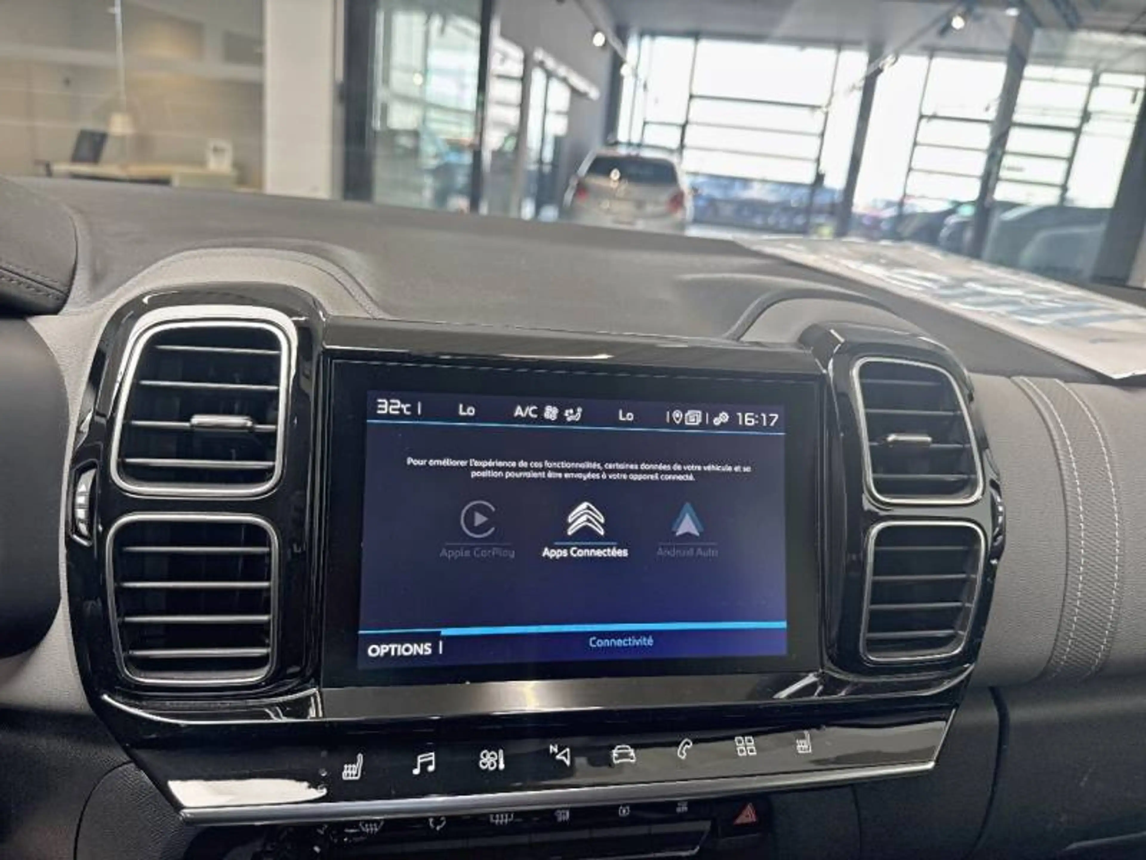 Citroen C5 Aircross 1 1.2 PureTech 130 S&S EAT8 Shine — photo 15