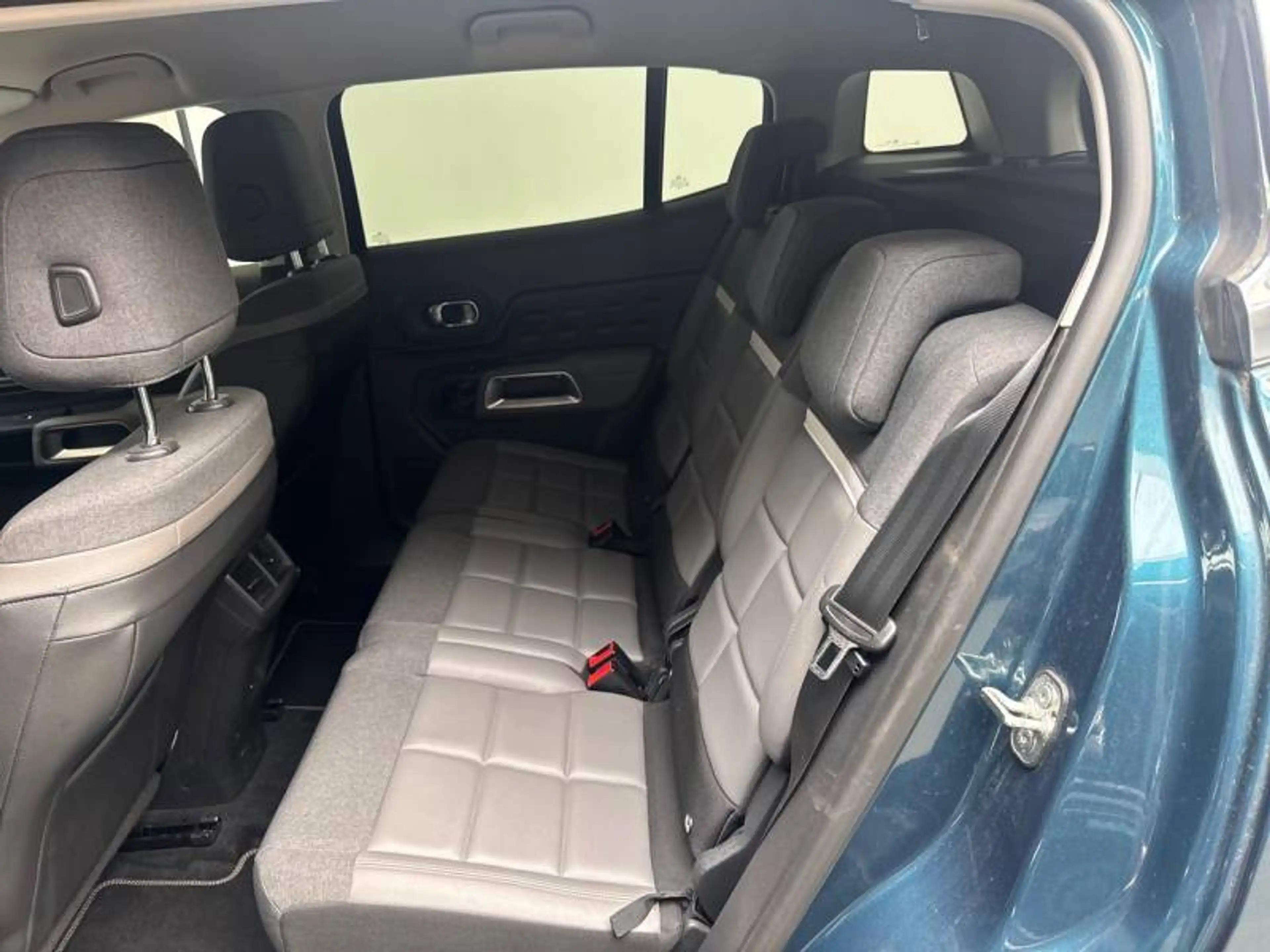 Citroen C5 Aircross 1 1.2 PureTech 130 S&S EAT8 Shine — photo 10