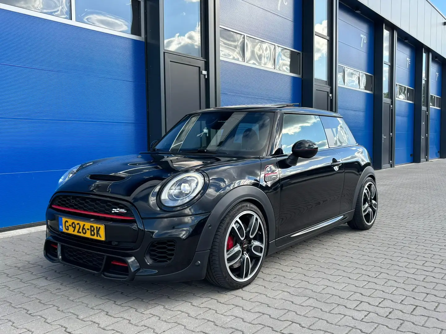MINI John Cooper Works John Cooper Works 2.0 JCW. Chili Чорний - 1