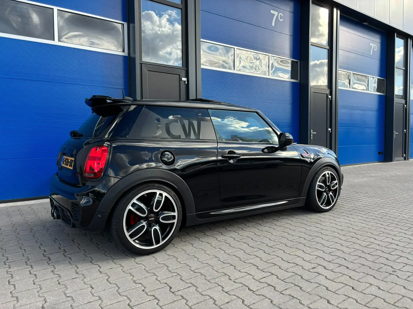 MINI John Cooper Works John Cooper Works 2.0 JCW. Chili Чорний - 2