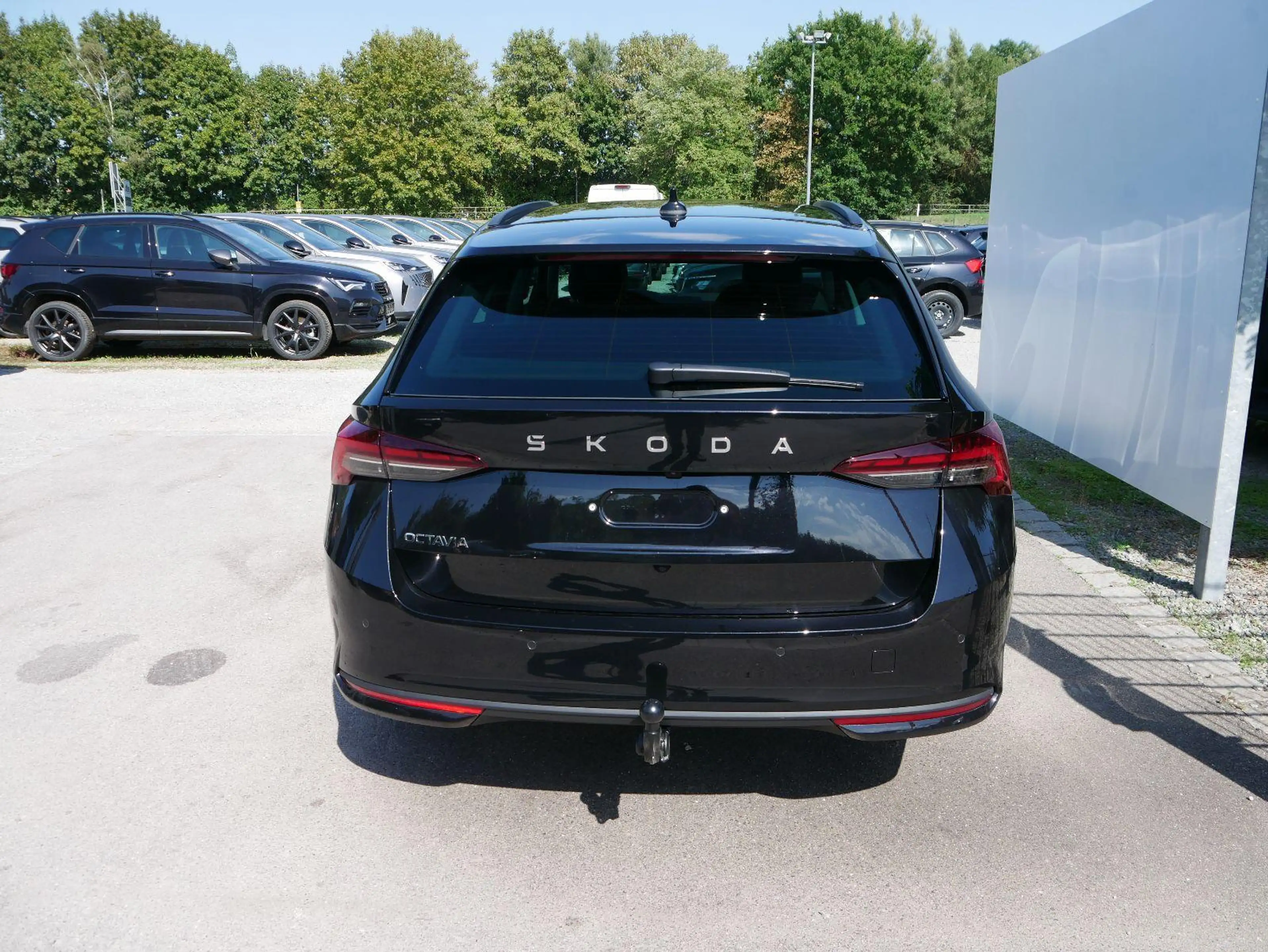 Skoda Octavia Combi Selection 2.0 TDI DSG*AHK-SCHWENKBAR*ACC*... — photo 2