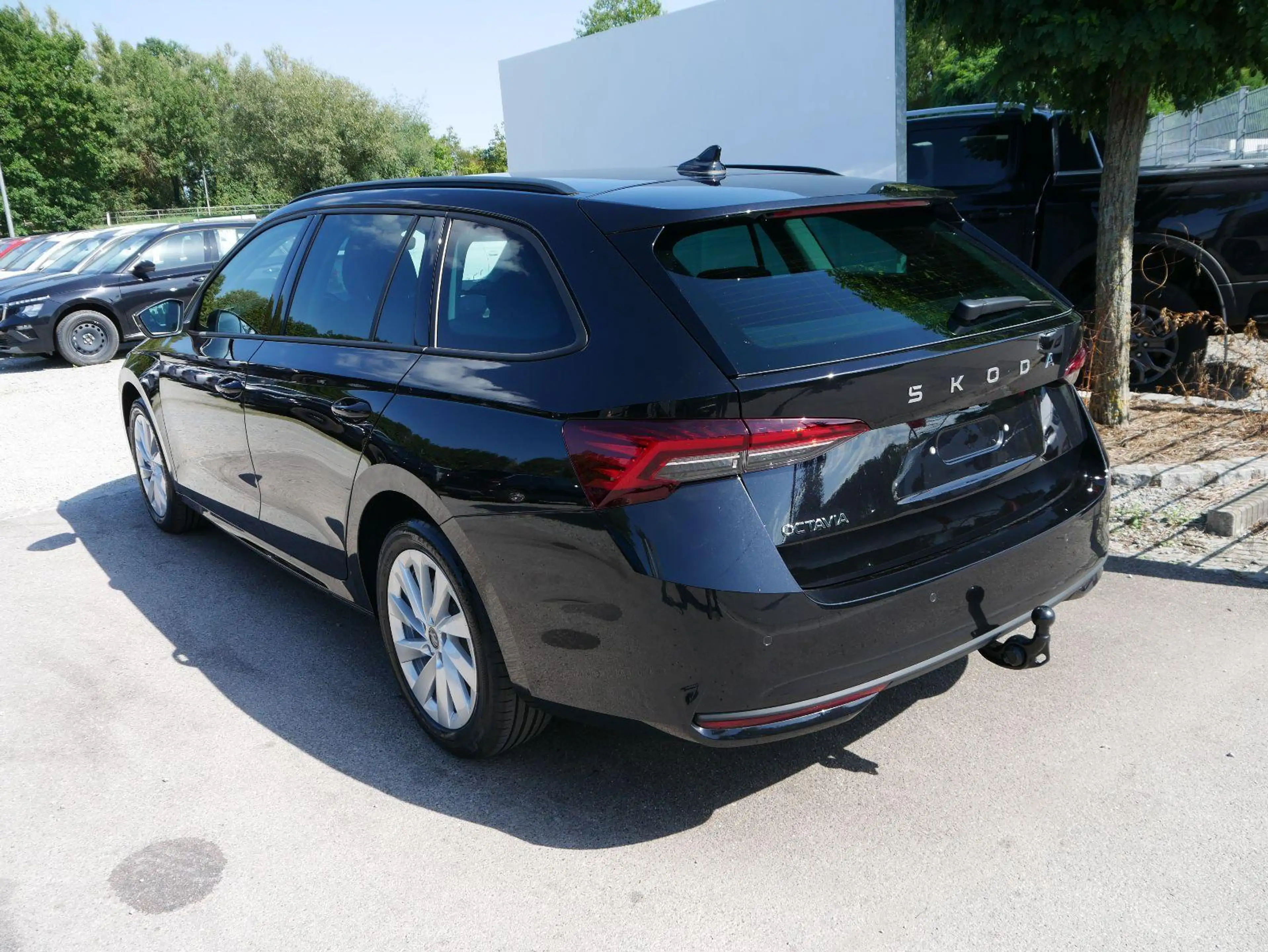 Skoda Octavia Combi Selection 2.0 TDI DSG*AHK-SCHWENKBAR*ACC*... — photo 5