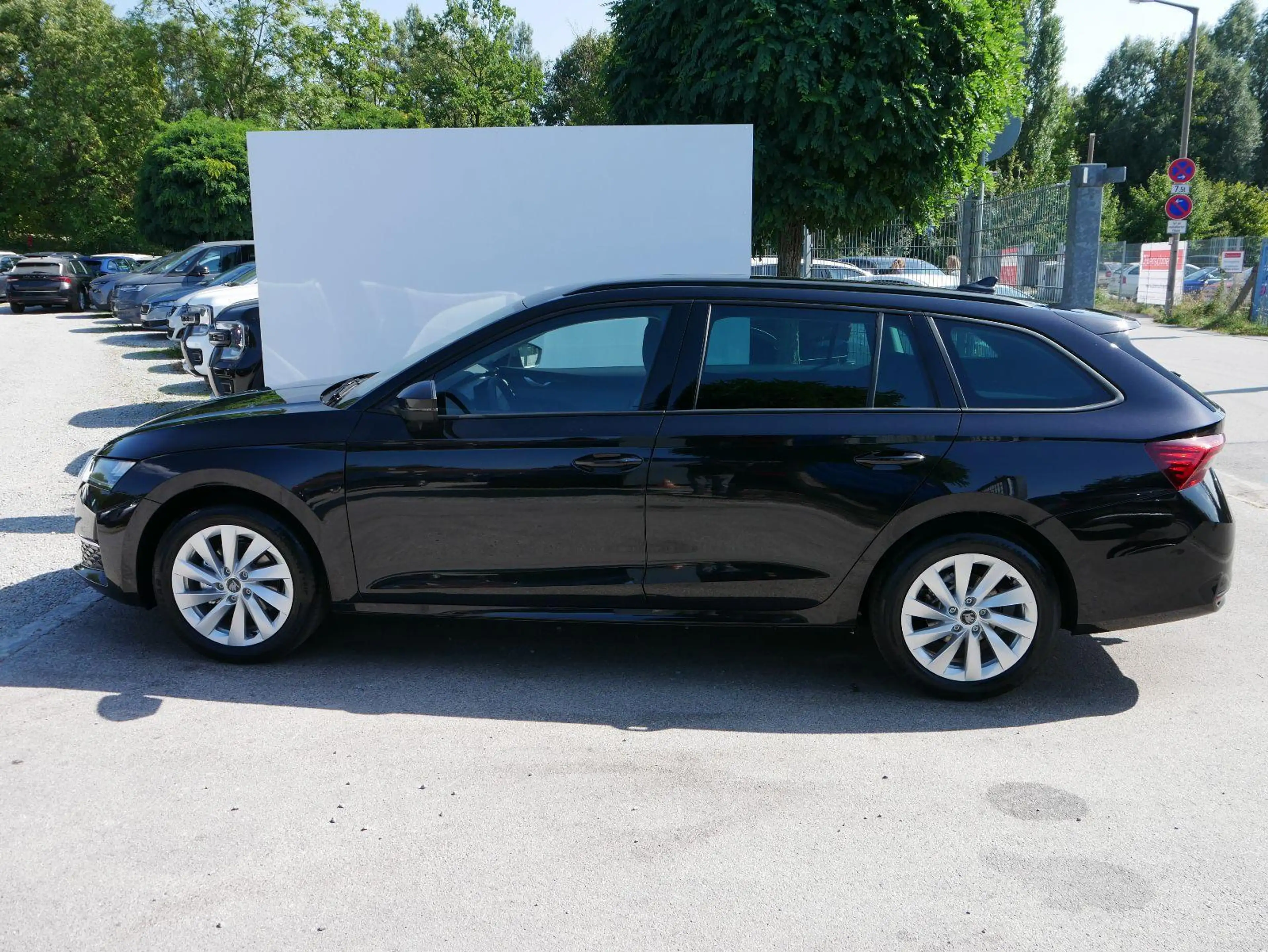 Skoda Octavia Combi Selection 2.0 TDI DSG*AHK-SCHWENKBAR*ACC*... — photo 4
