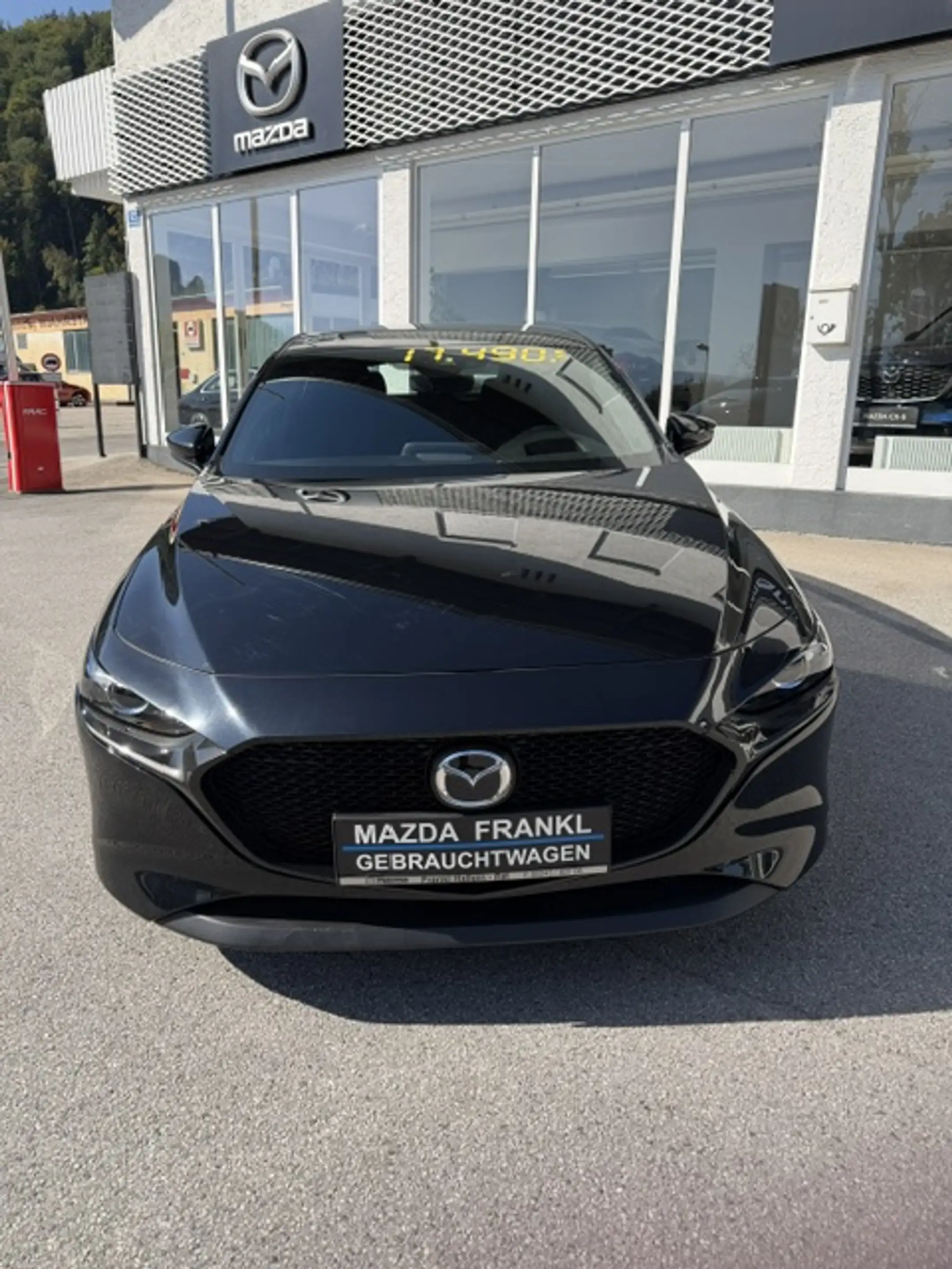 Mazda 3 Comfort — photo 2