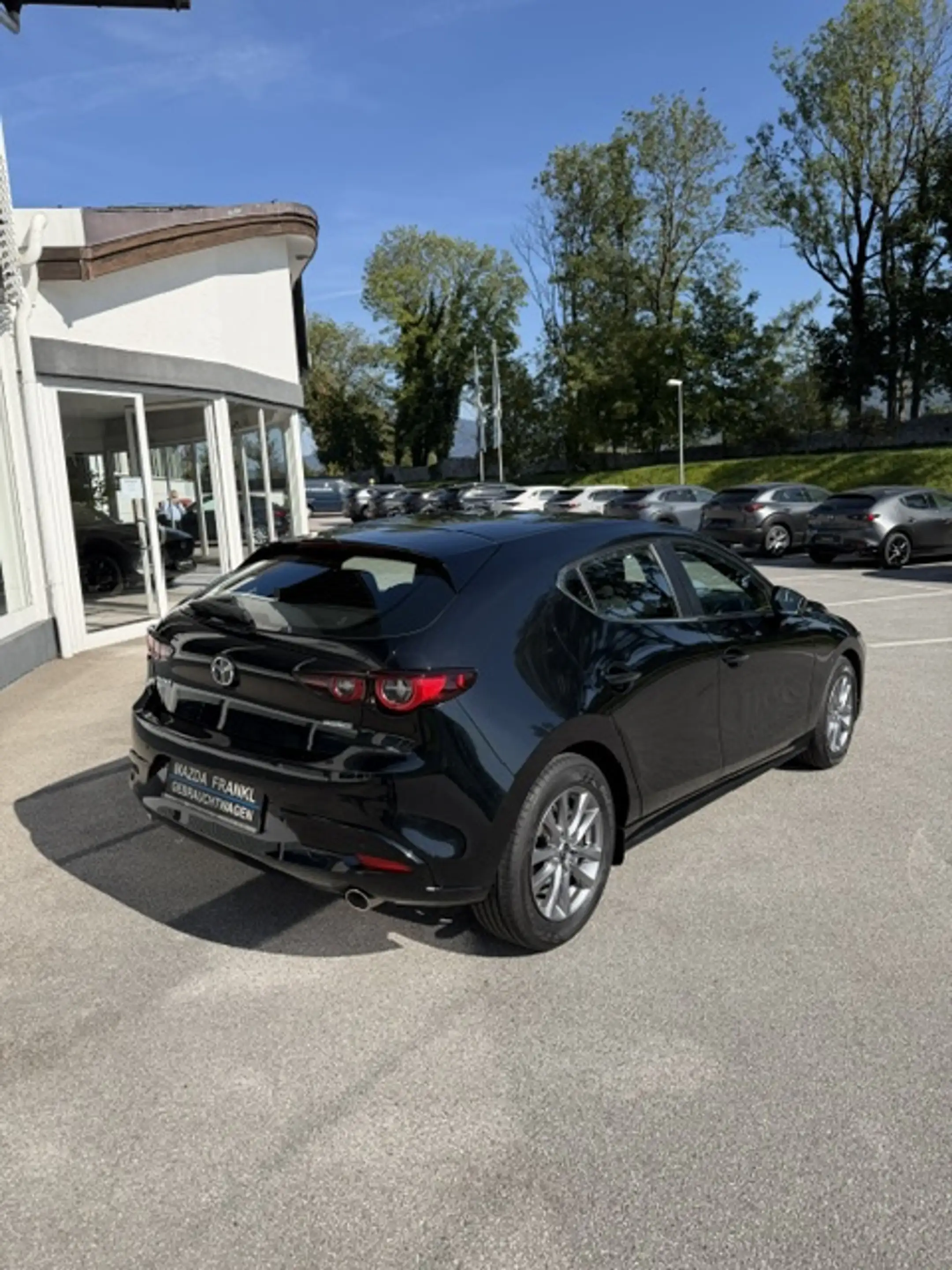 Mazda 3 Comfort — photo 5