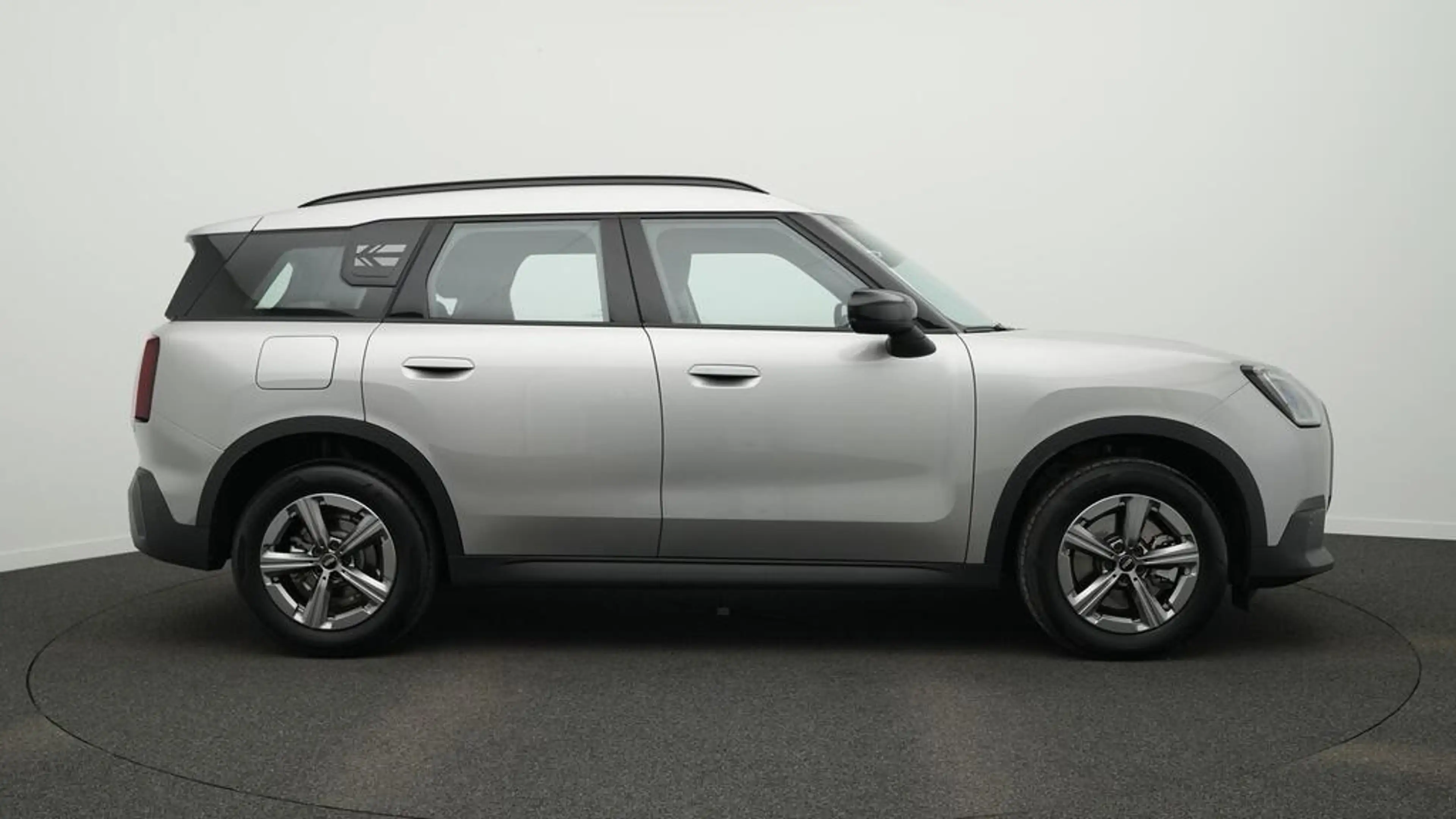 MINI Countryman C Classic Trim — photo 3