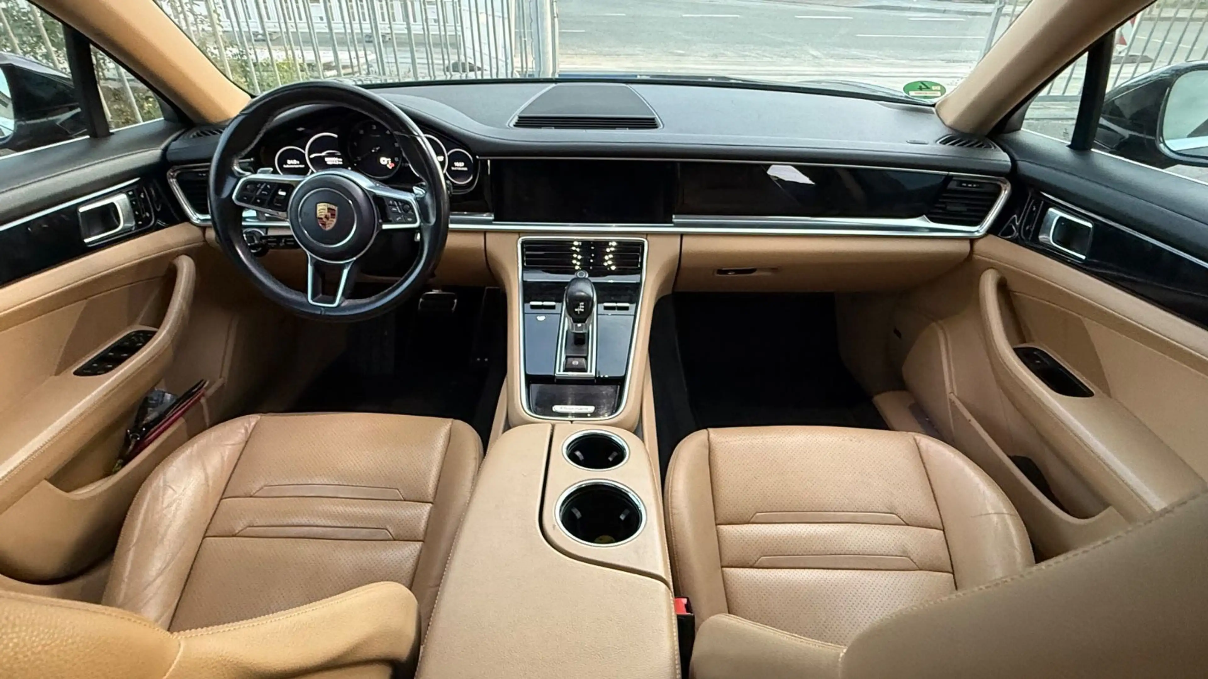 Porsche Panamera 4 S Diesel — photo 10