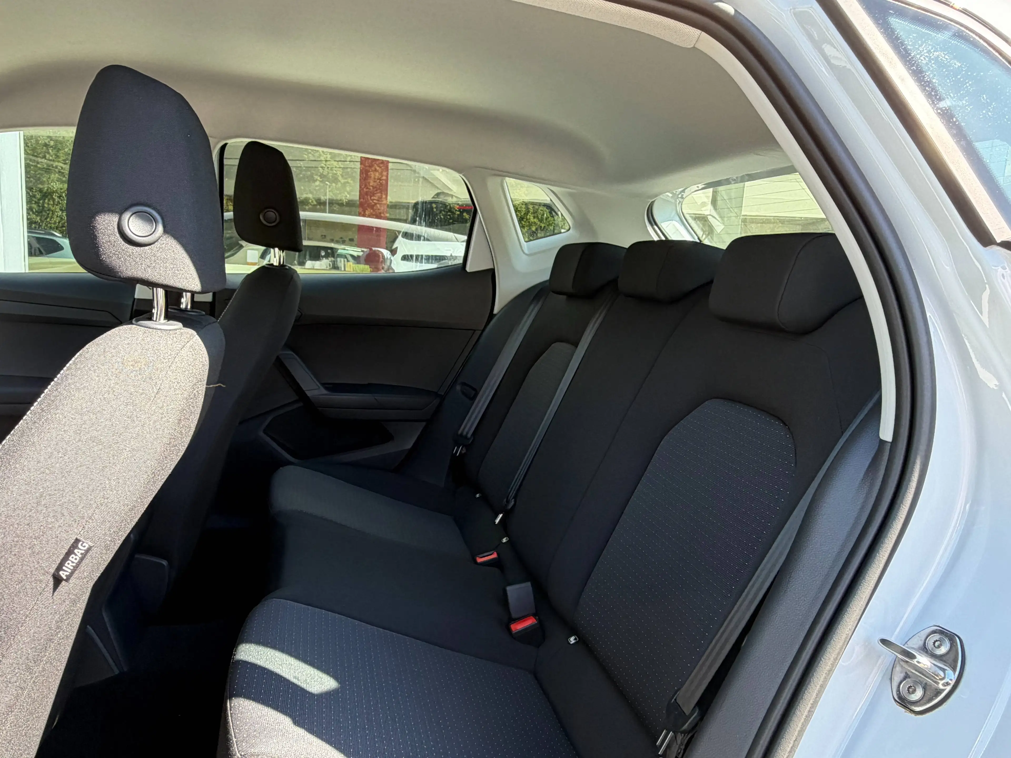 SEAT Ibiza Style Edition — photo 13