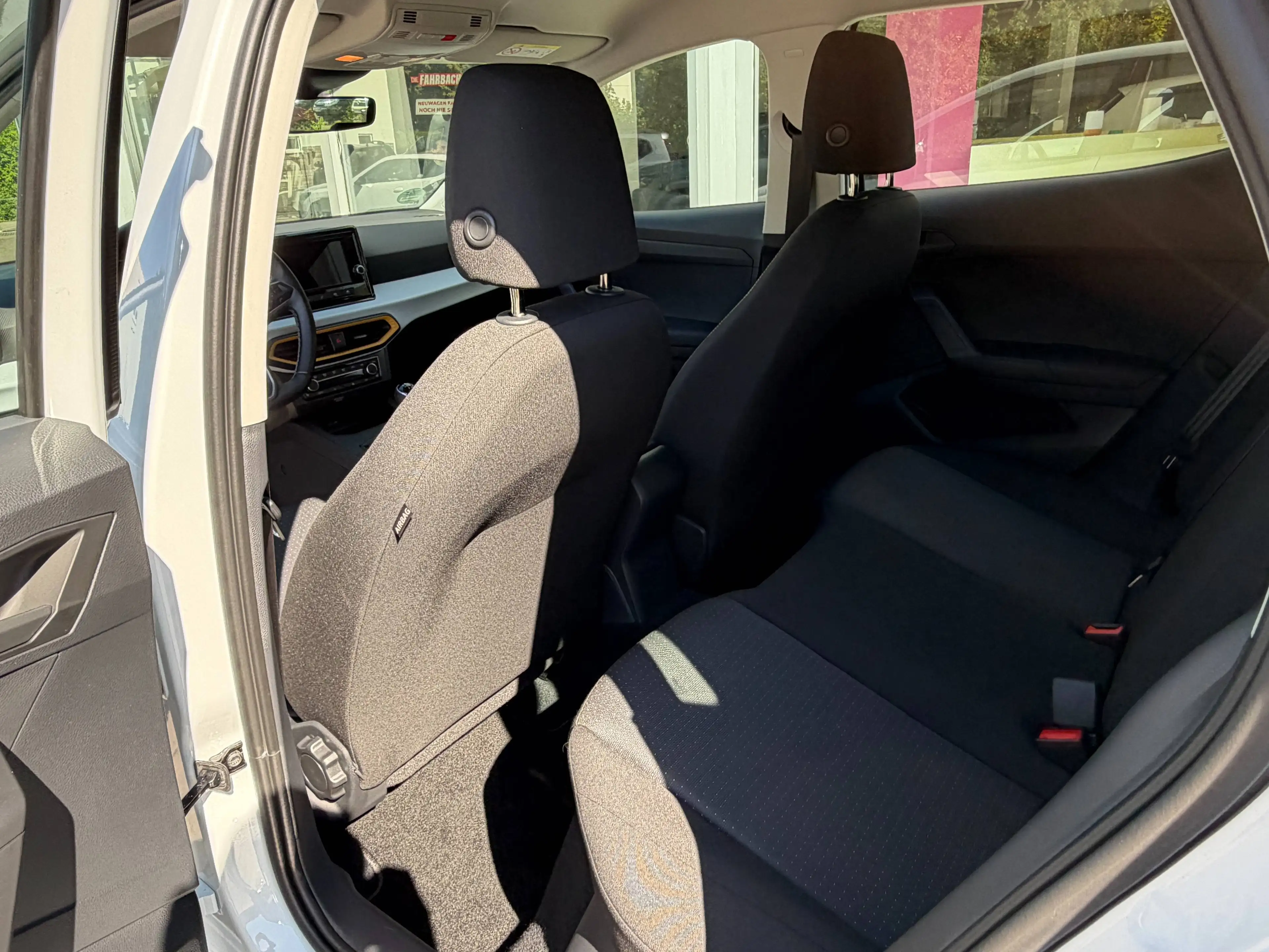 SEAT Ibiza Style Edition — photo 14