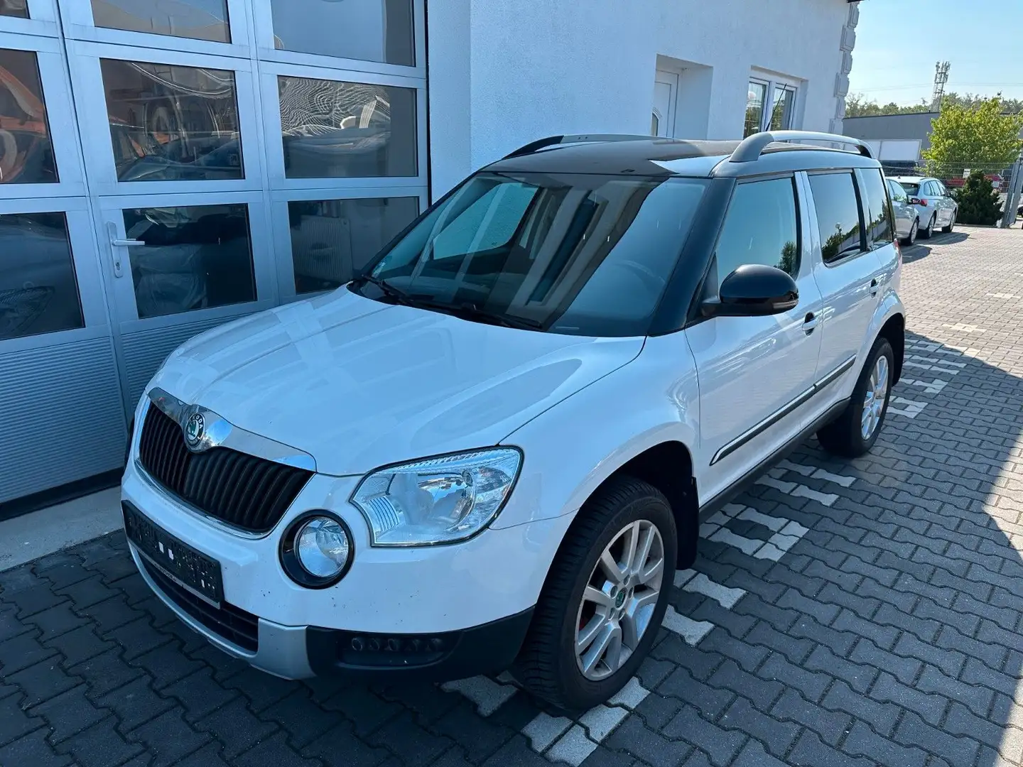 Skoda Yeti Adventure 1.4 Weiß - 2