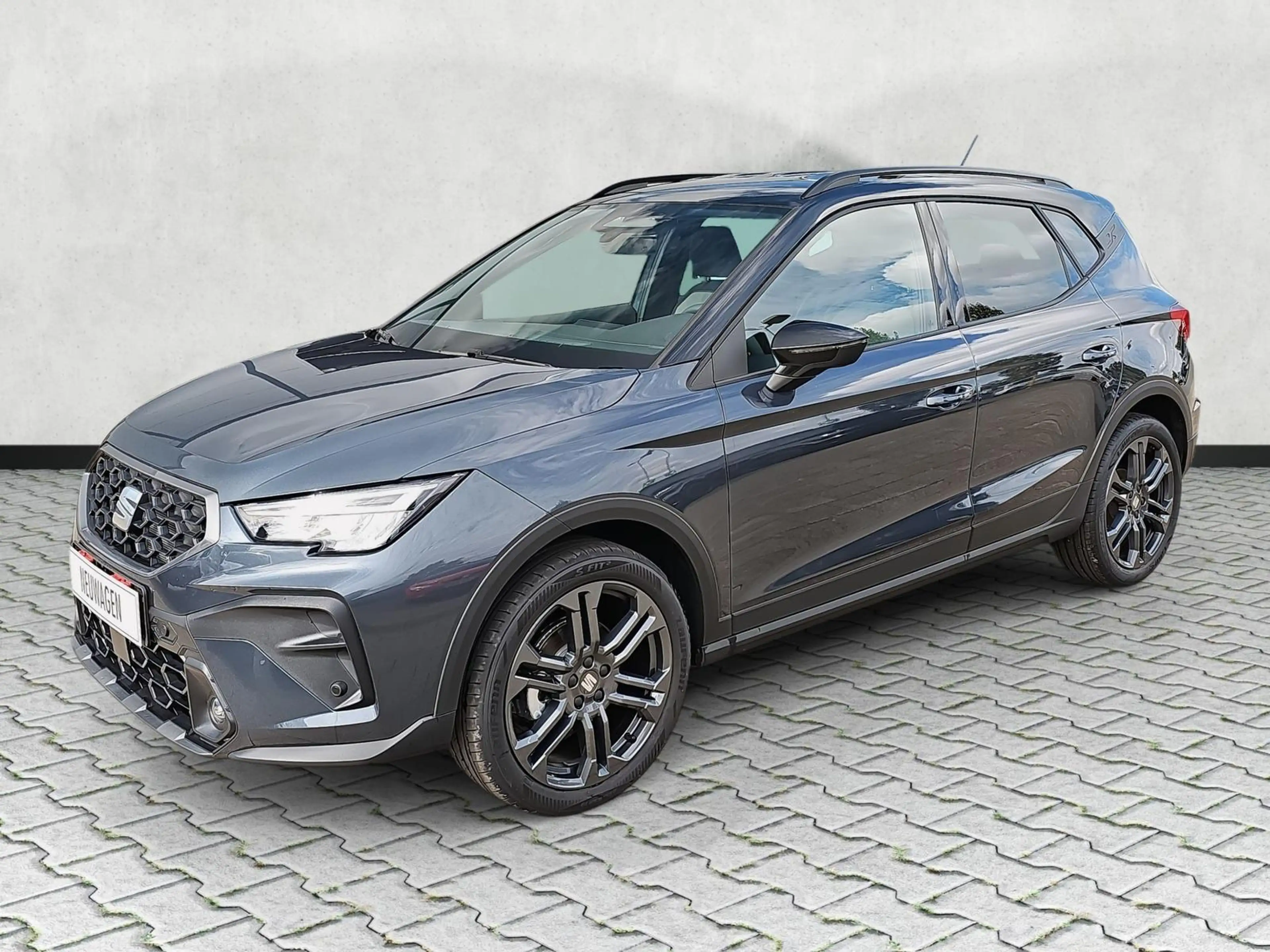 SEAT Arona 1.0 TSI DSG FR / Kessy / FullLink / 18Zoll — photo 4