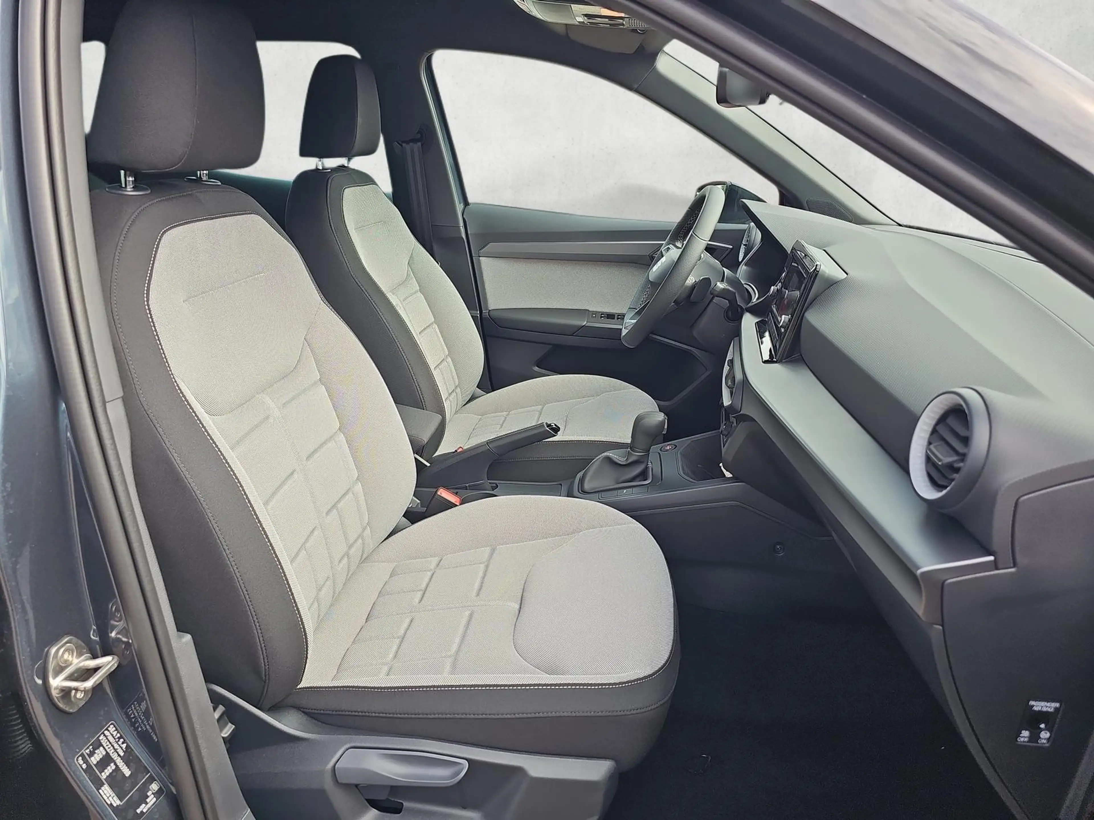 SEAT Arona 1.0 TSI DSG FR / Kessy / FullLink / 18Zoll — photo 11