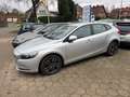 Volvo V40 D4 Auto Momentum 190PS Euro6 *Navi*guter Zus Silber - thumbnail 1