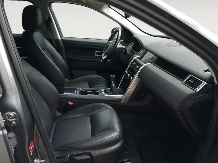 Land Rover Discovery Sport 2.0 eD4 SE 4x2 2016, foto 63