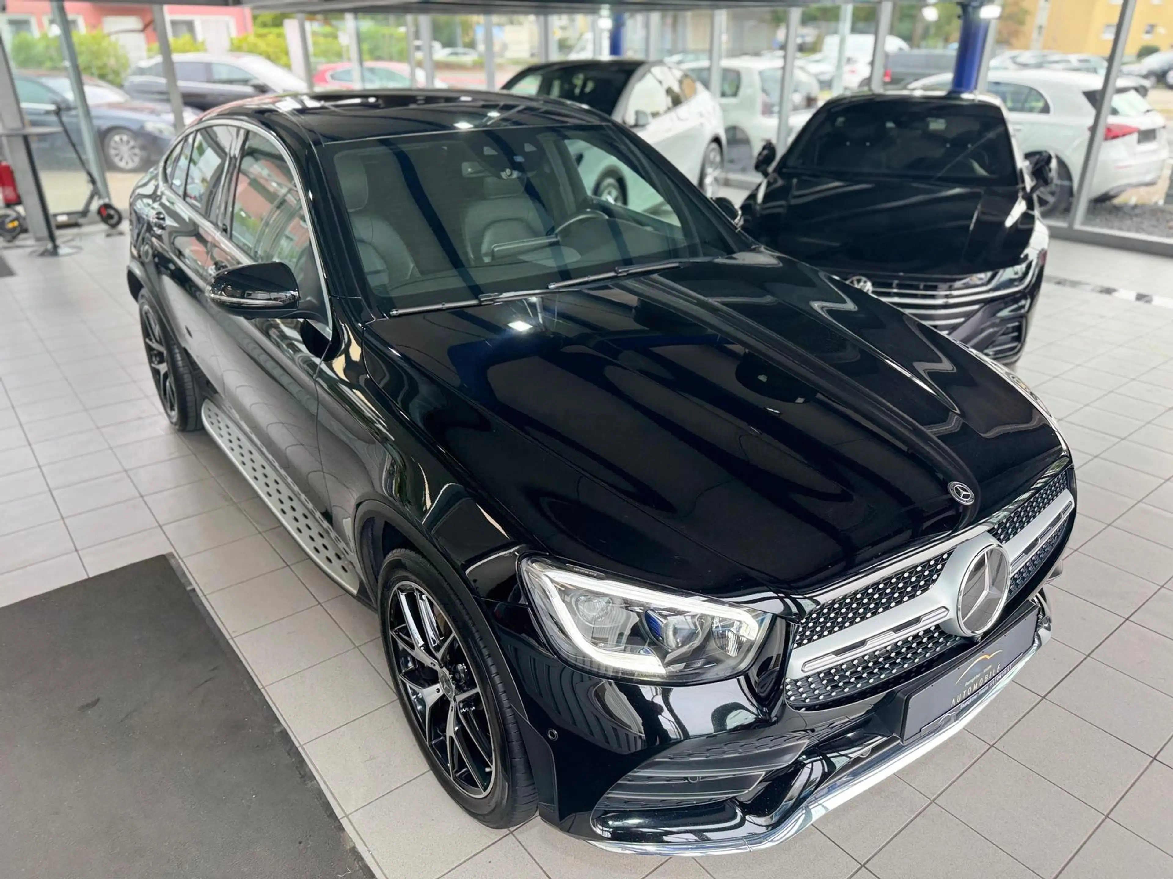 Mercedes-Benz GLC 400 GLC400d Coupé 4M AMG-LINE BURMEST 360° PANO LED — photo 28