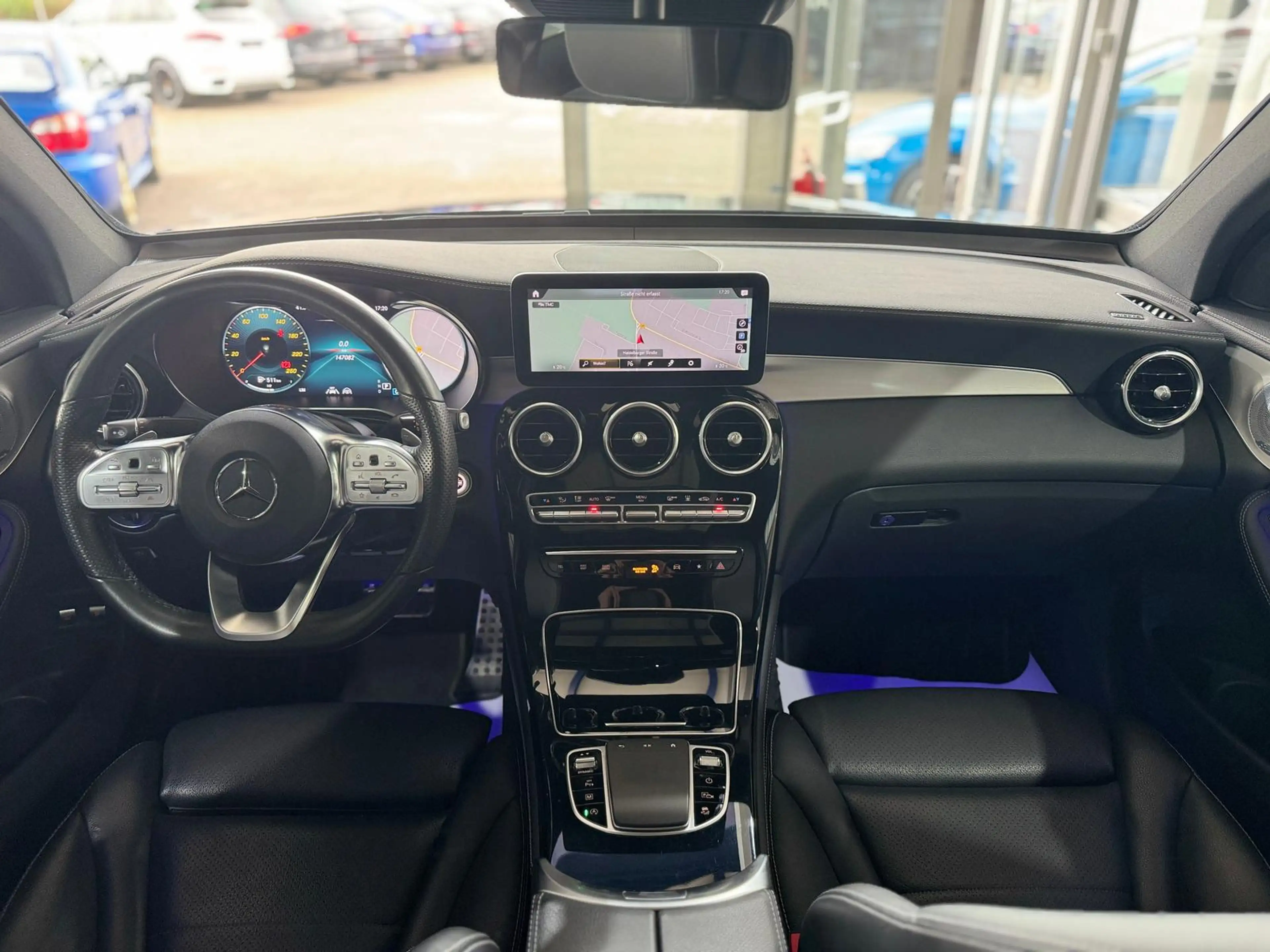 Mercedes-Benz GLC 400 GLC400d Coupé 4M AMG-LINE BURMEST 360° PANO LED — photo 16