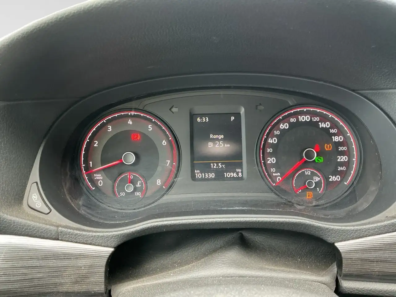 Volkswagen Passat снимка Volkswagen Passat