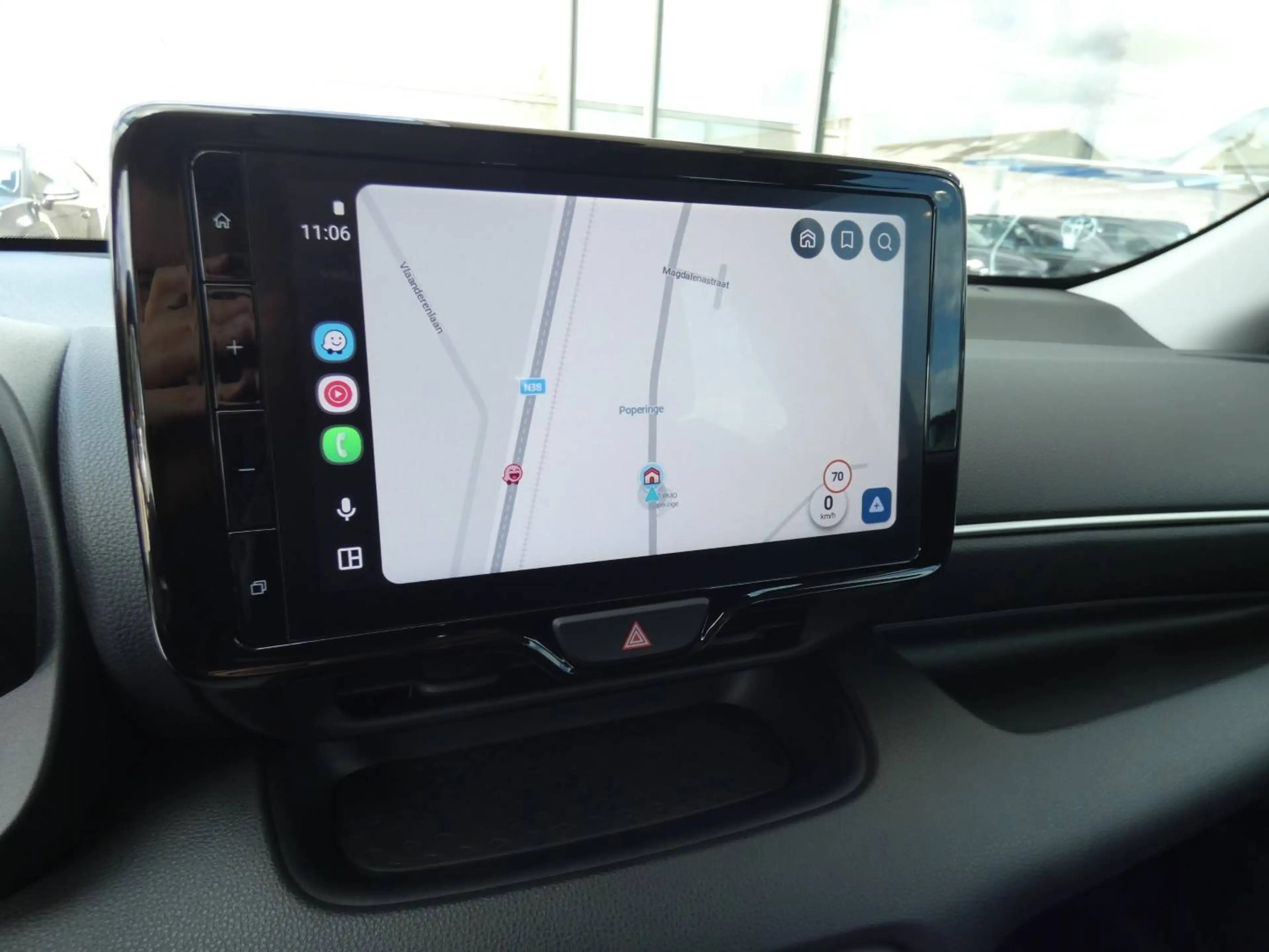 Toyota Yaris Hybrid Dynamic +Apple carplay +Android auto +Parkeercamera +Lichtmetalen velgen +Mistlampen voor *2024* — photo 12