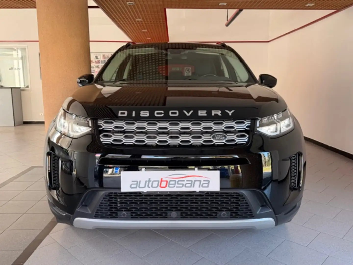 Land Rover Discovery Sport 2.0d i4 mhev R-Dynamic SE AWD 150cv auto Schwarz - 2