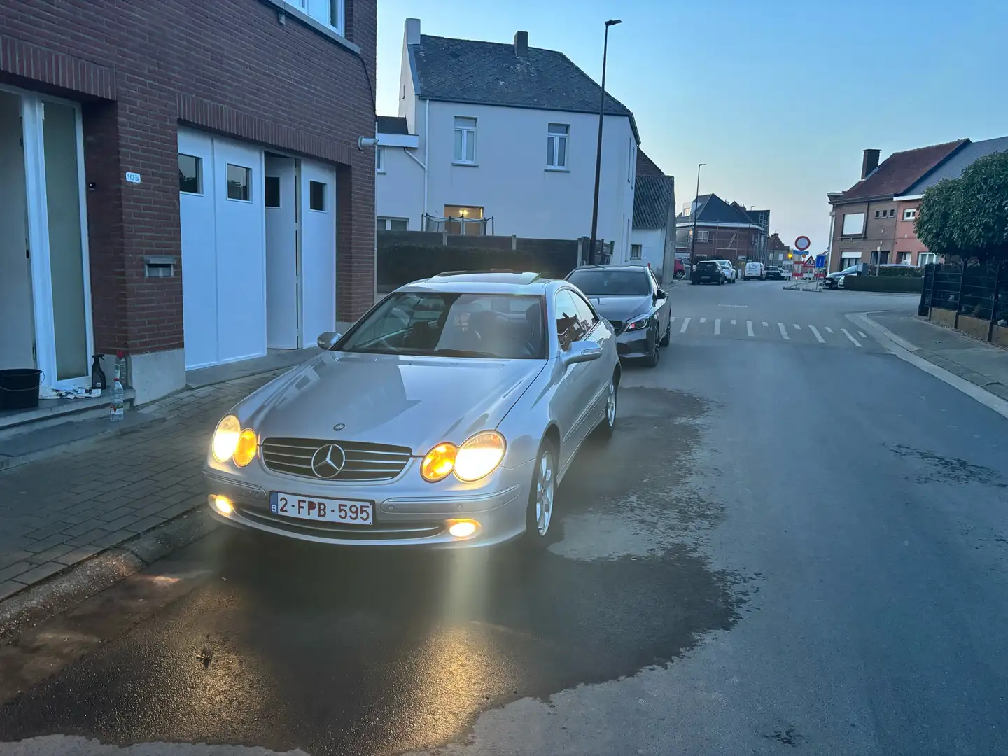 Mercedes-Benz CLK 240 Avantgarde - 1