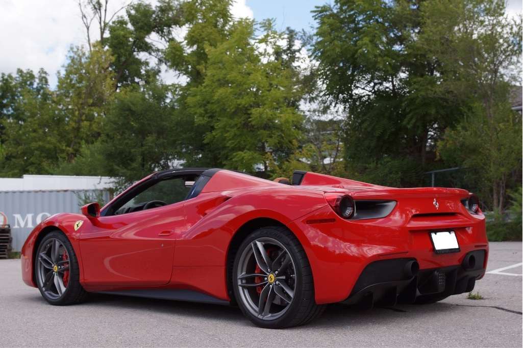 2017 Ferrari 488