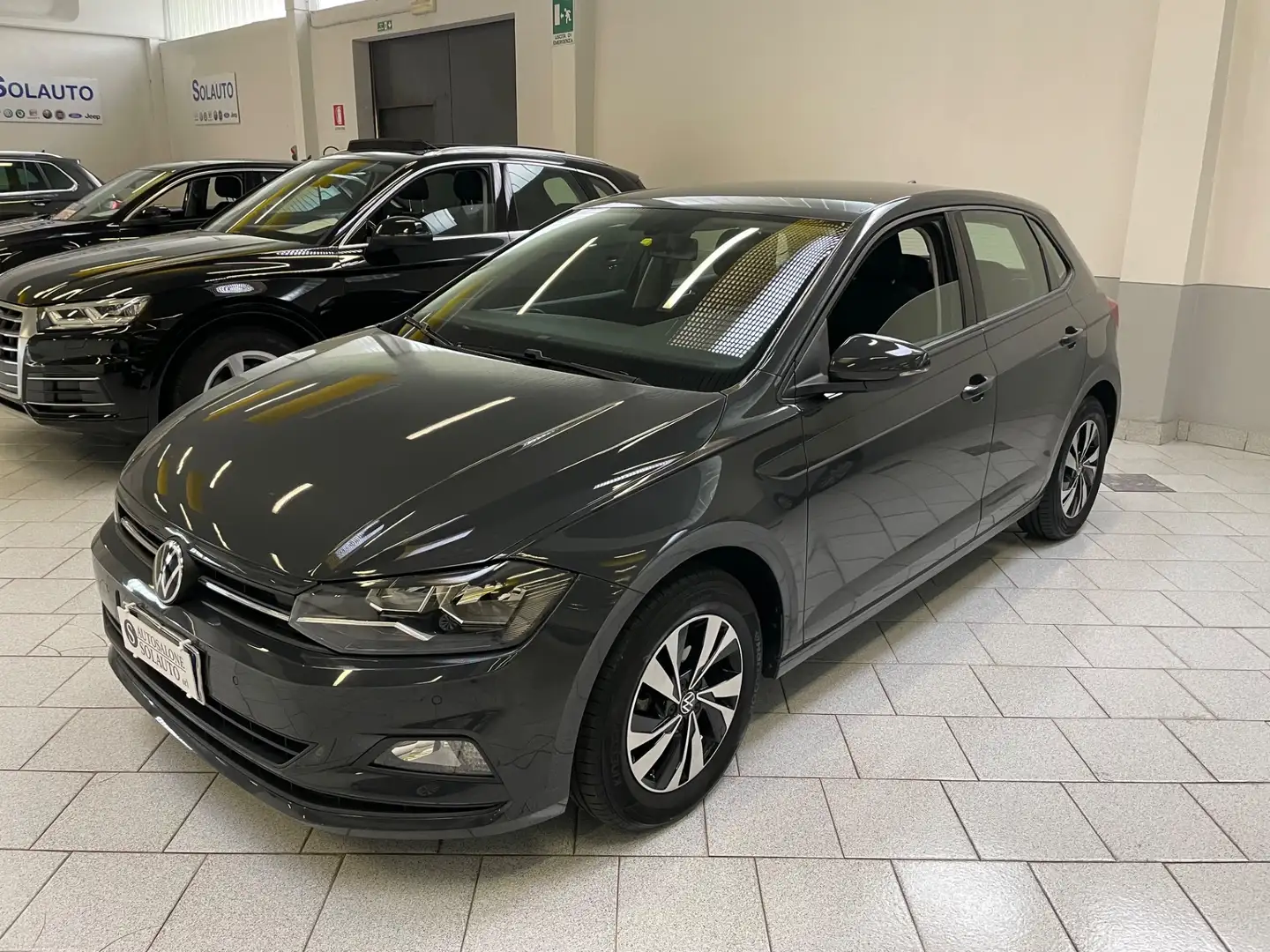 Volkswagen Polo Polo 1.0 TSI 5p. Comfortline BlueMotion Technology Grau - 1