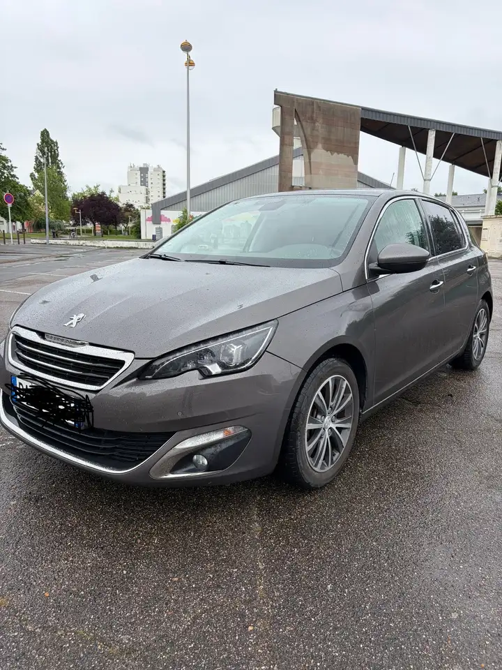 Peugeot 308 308