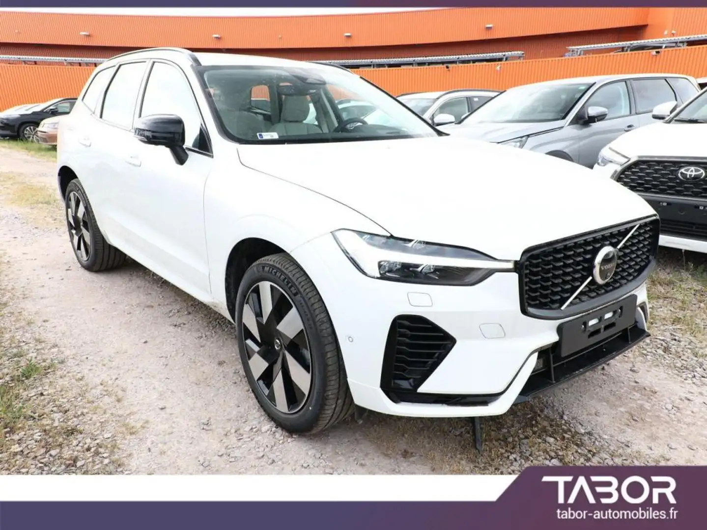 Volvo XC60 T6 AWD Ultra Dark SANS MALUS Blanc - 2