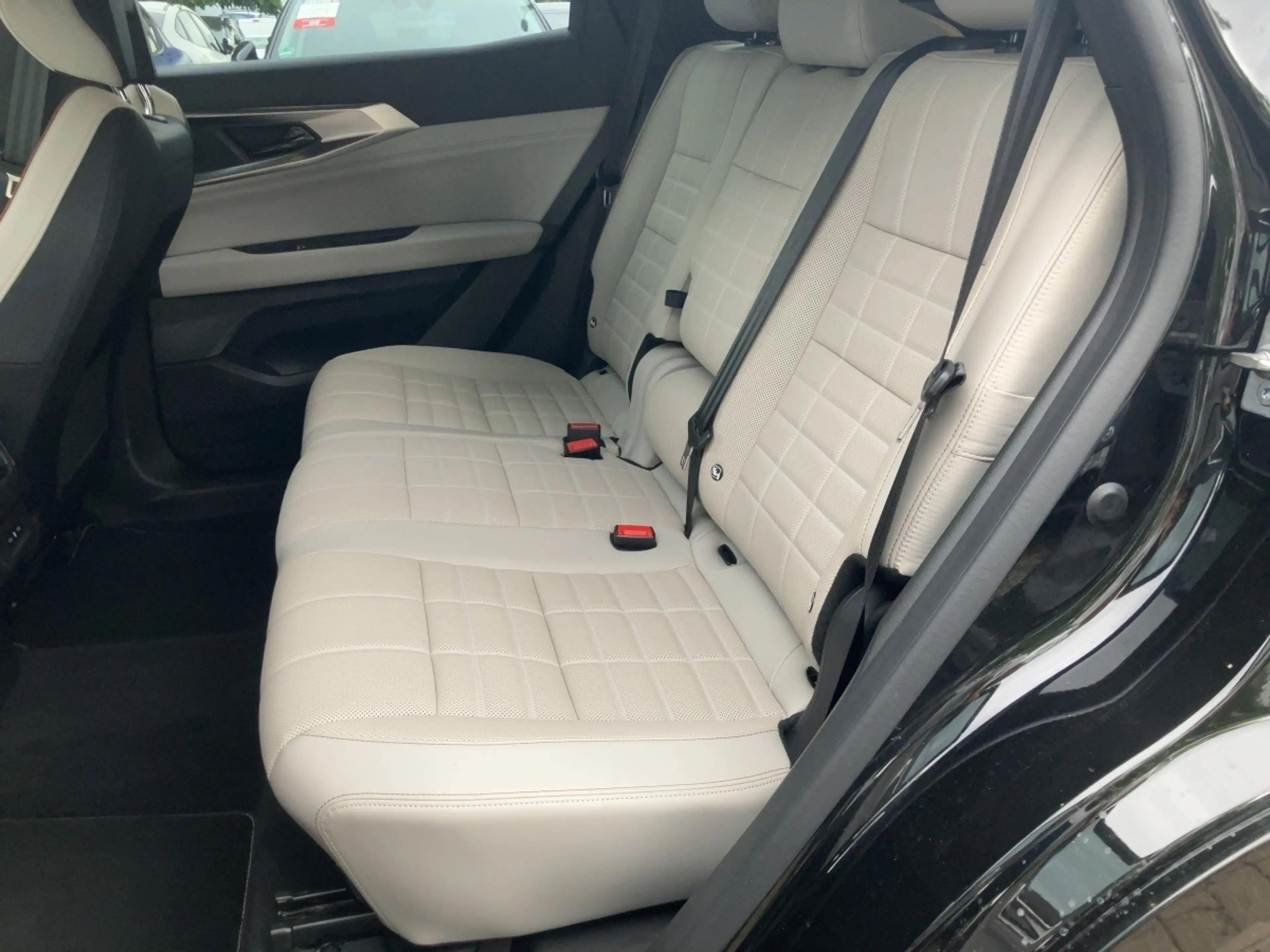 Renault Espace Iconic E-Tech Full Hybrid 200 — photo 8