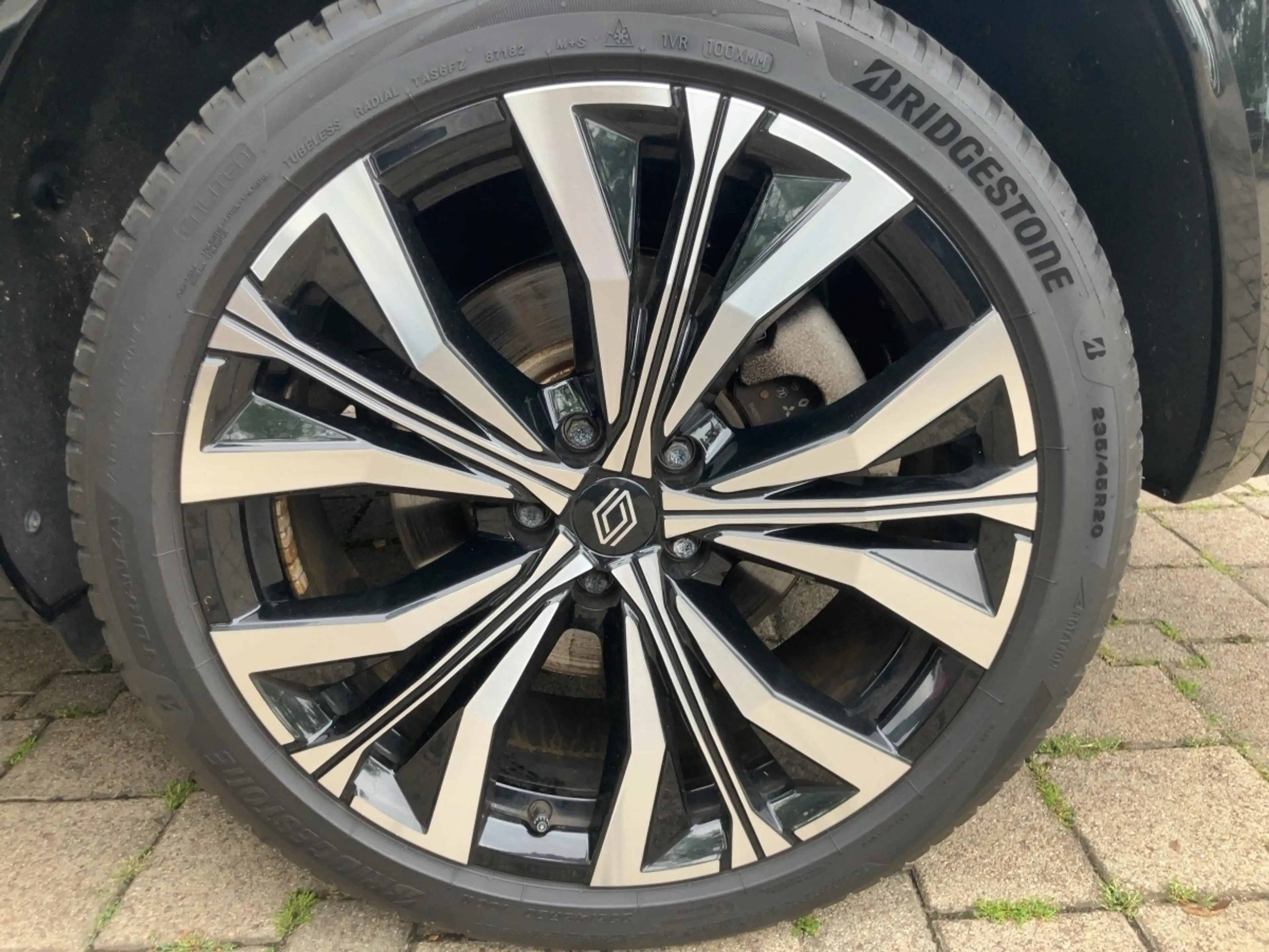 Renault Espace Iconic E-Tech Full Hybrid 200 — photo 12