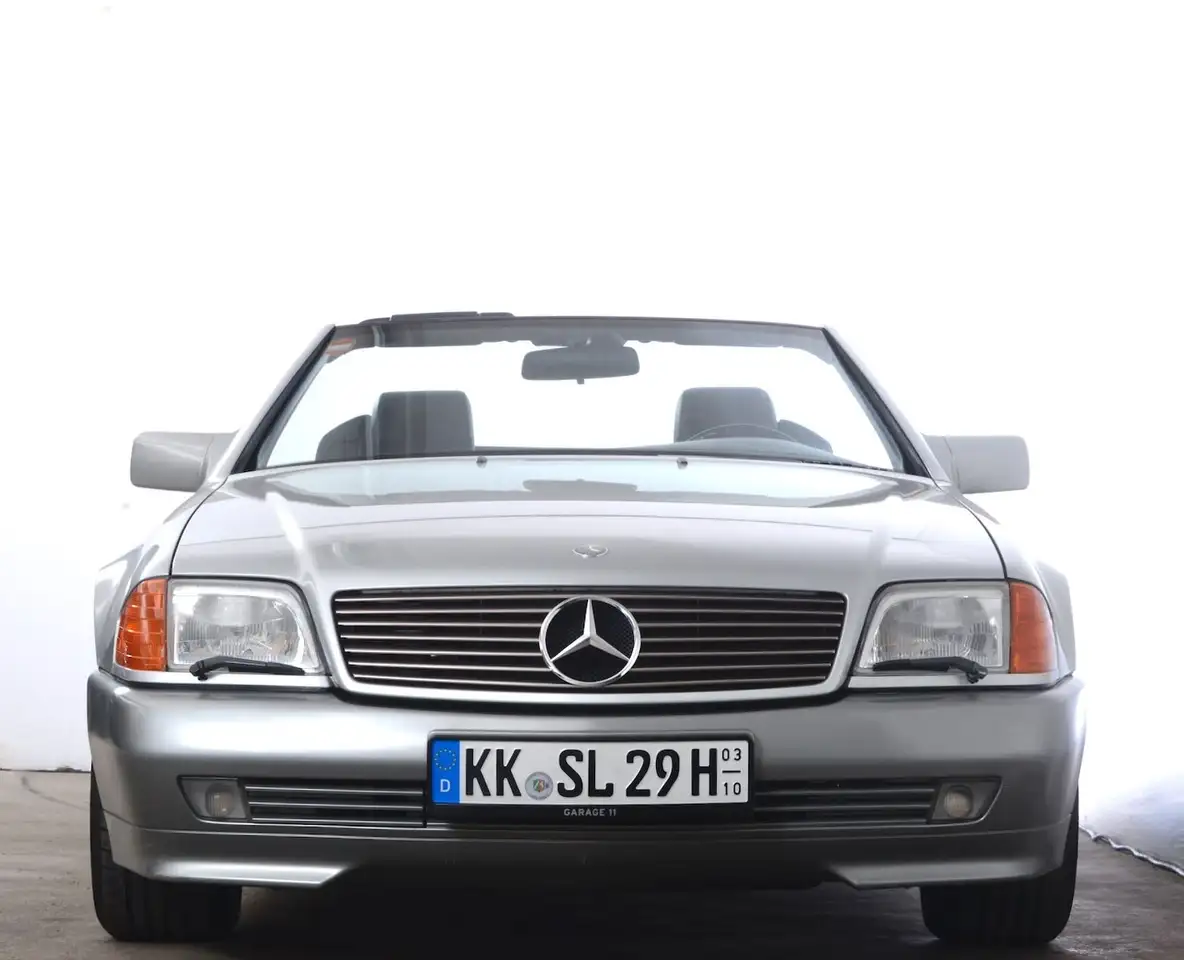 Mercedes-Benz SL 300