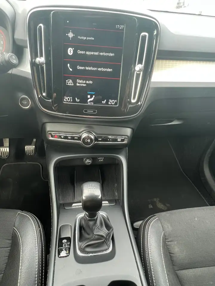 Volvo XC40 2.0 D3 Momentum Pro, миниатюра 12