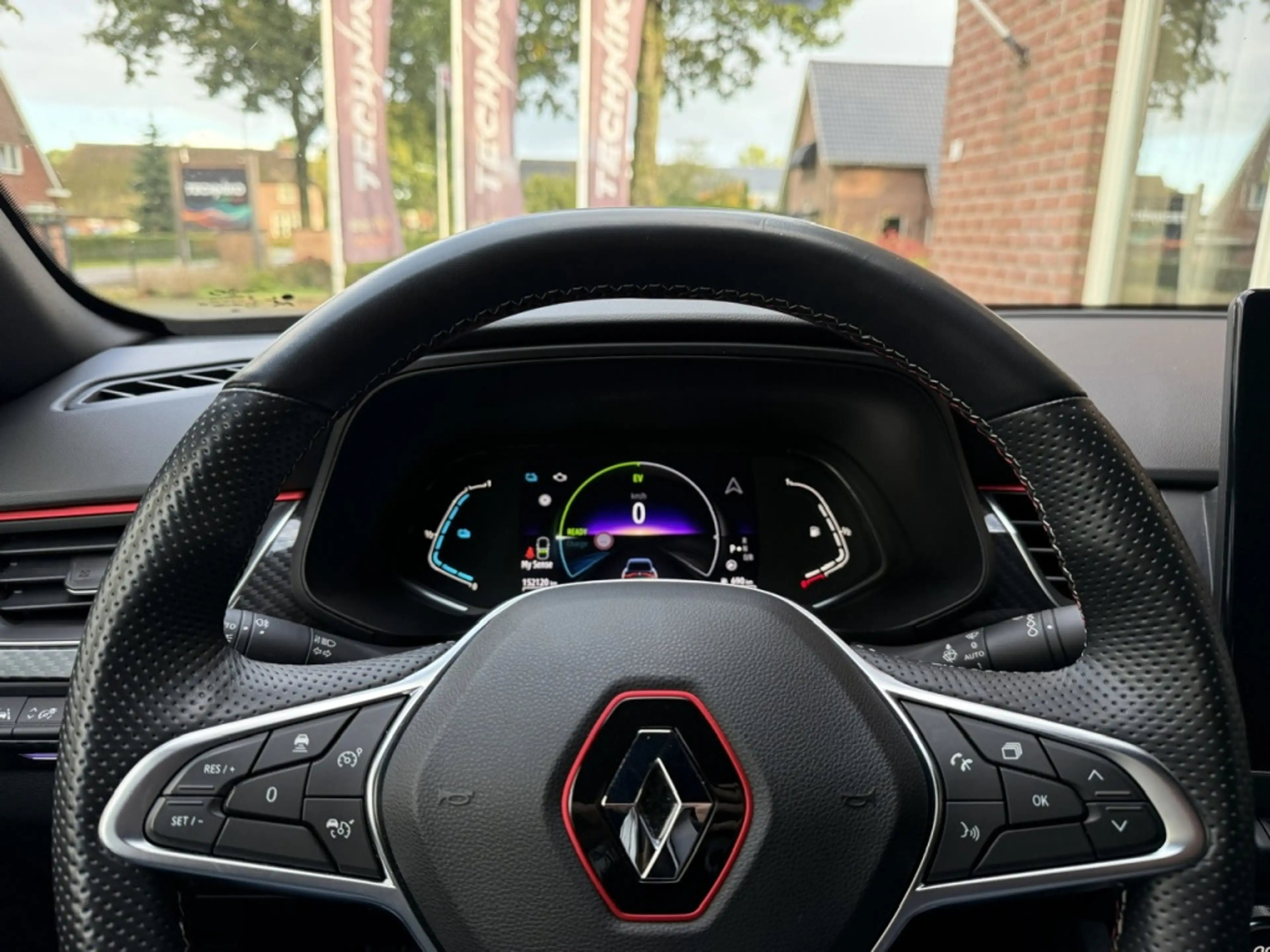Renault Arkana 1.6 E-T H 145 RSLine CAMERA / GROOT.NAVI / SPORTST — photo 8