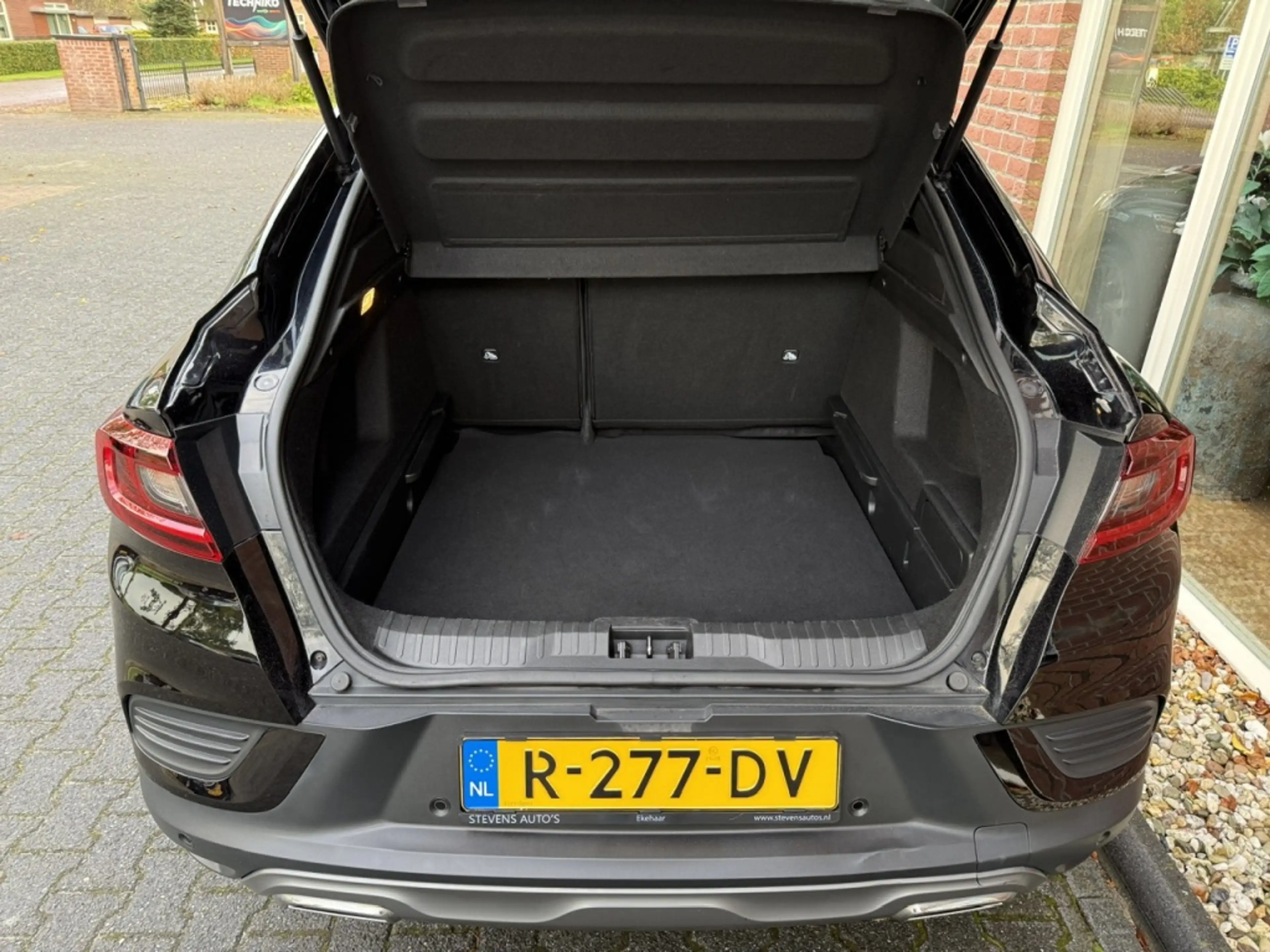 Renault Arkana 1.6 E-T H 145 RSLine CAMERA / GROOT.NAVI / SPORTST — photo 6
