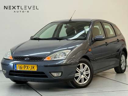 Ford Focus 1.6-16V Futura Automaat Airco Trekhaak Nieuwe Apk