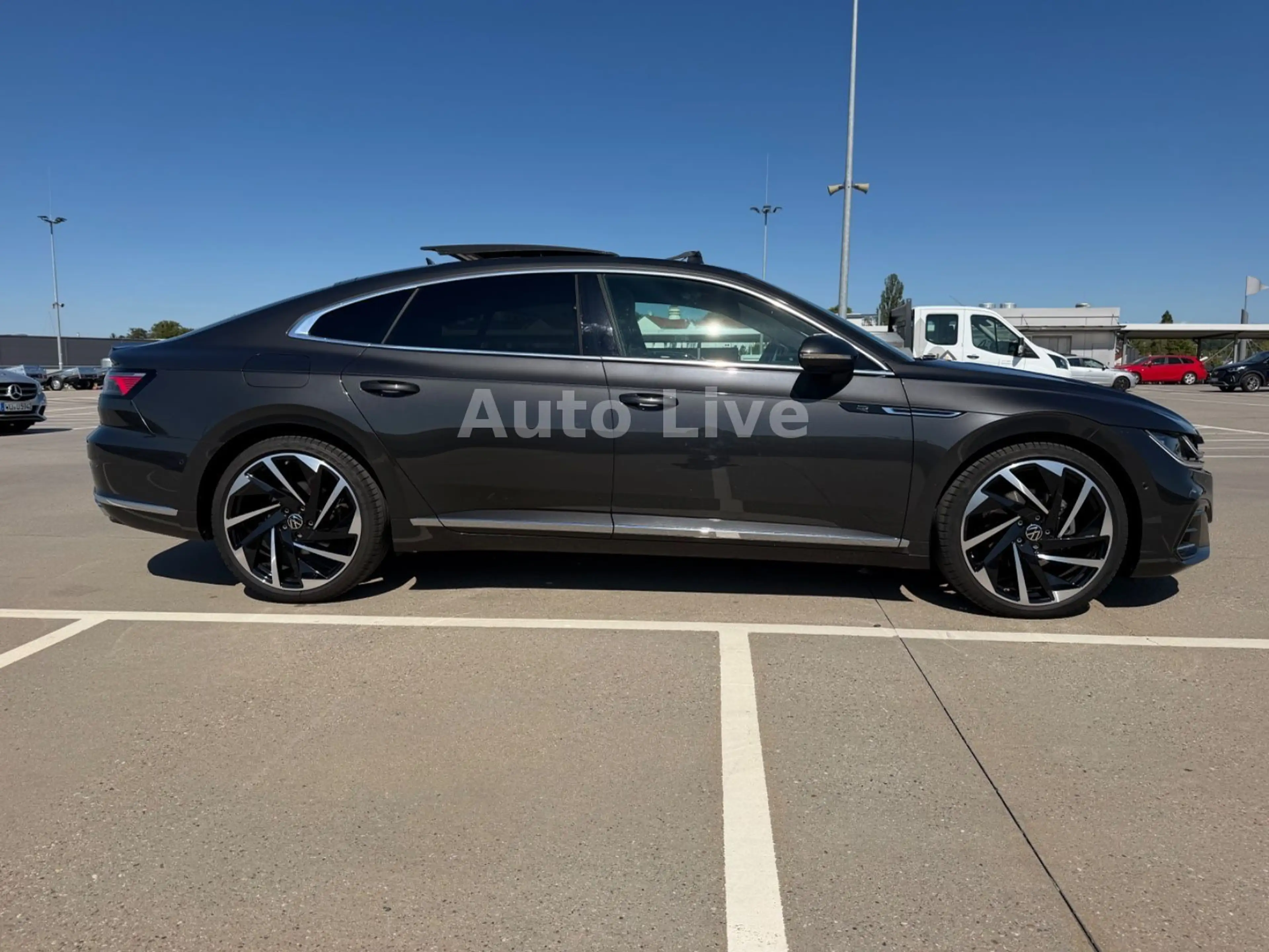 Volkswagen Arteon 2.0 TDI*DSG*R LINE*PANO*IQ*VIRTU*360*VOL! — photo 6