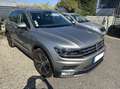 Volkswagen Tiguan II 2.0 TDI 150ch Blue Carat DSG7 Grijs - thumbnail 2