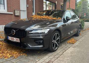 Volvo S60 R AWD B5 Mild-Hybrid Ultimate Dark