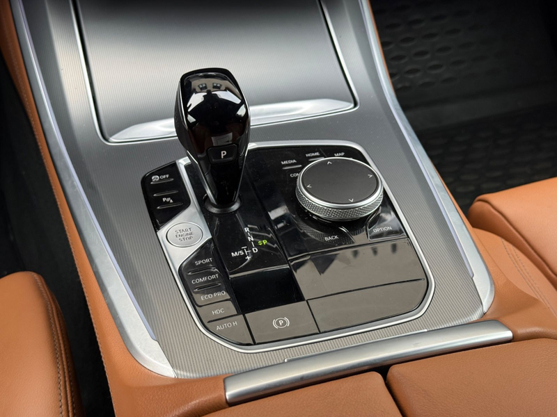 BMW X5 xDrive 30d xLine LASER AHK HUD ACC MWST. — photo 15