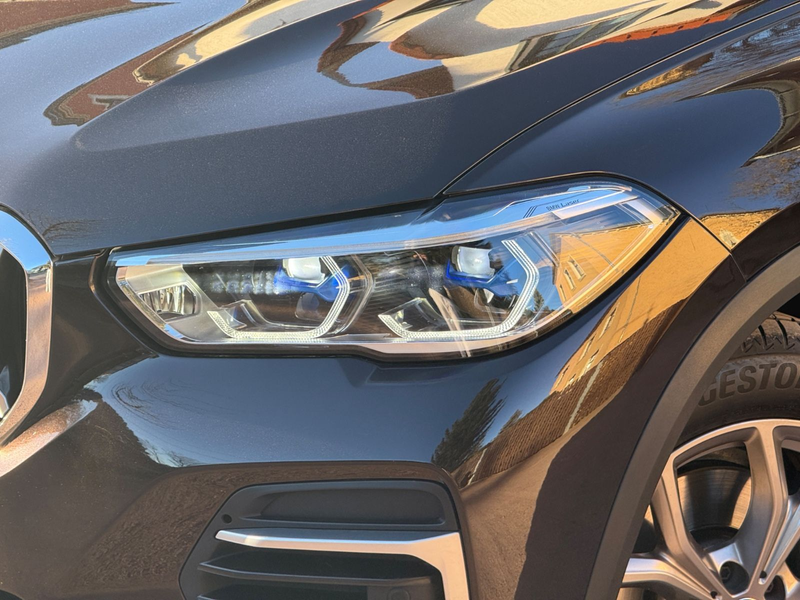 BMW X5 xDrive 30d xLine LASER AHK HUD ACC MWST. — photo 10